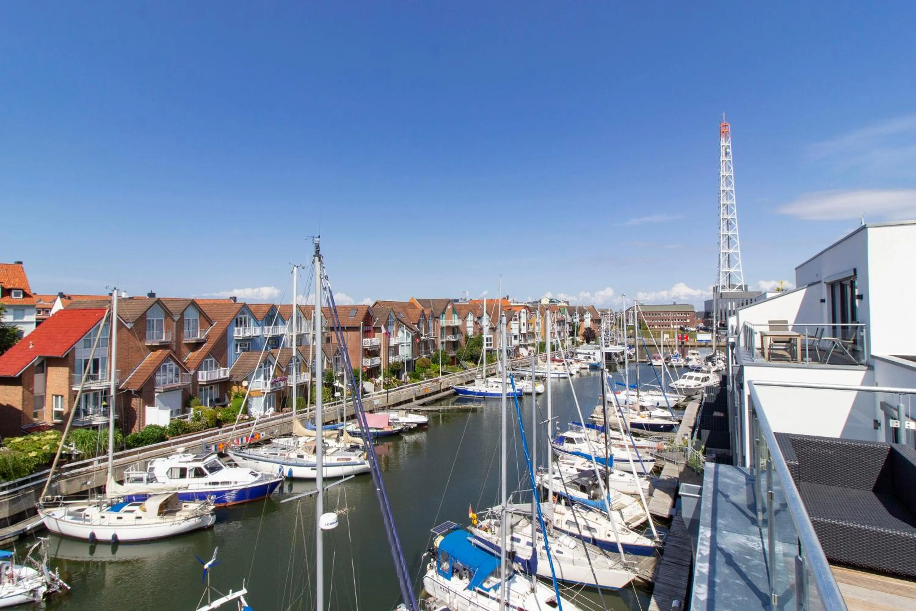 Marina 46