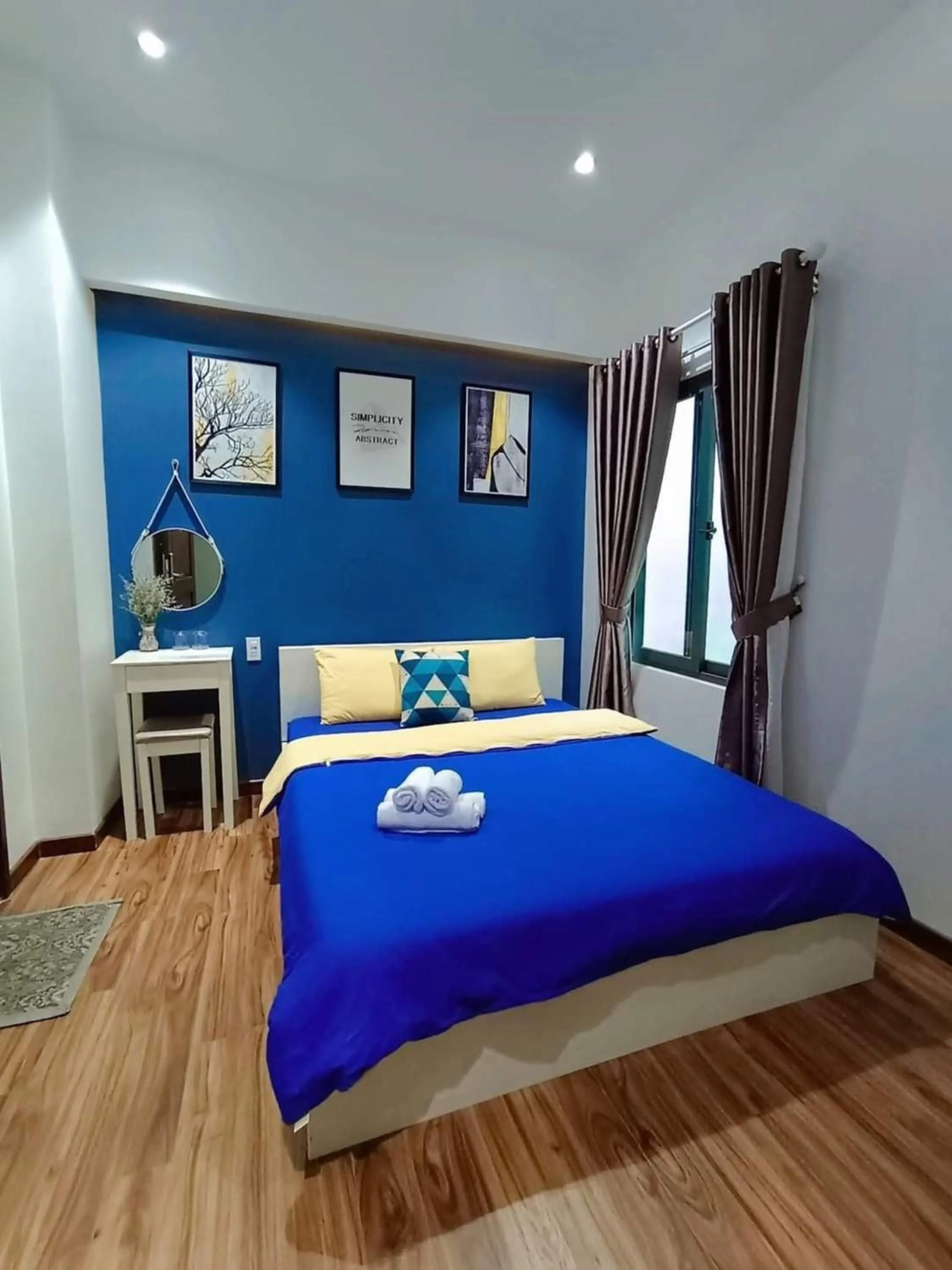 Bed in WHITE COFFEE HOUSE HOTEL