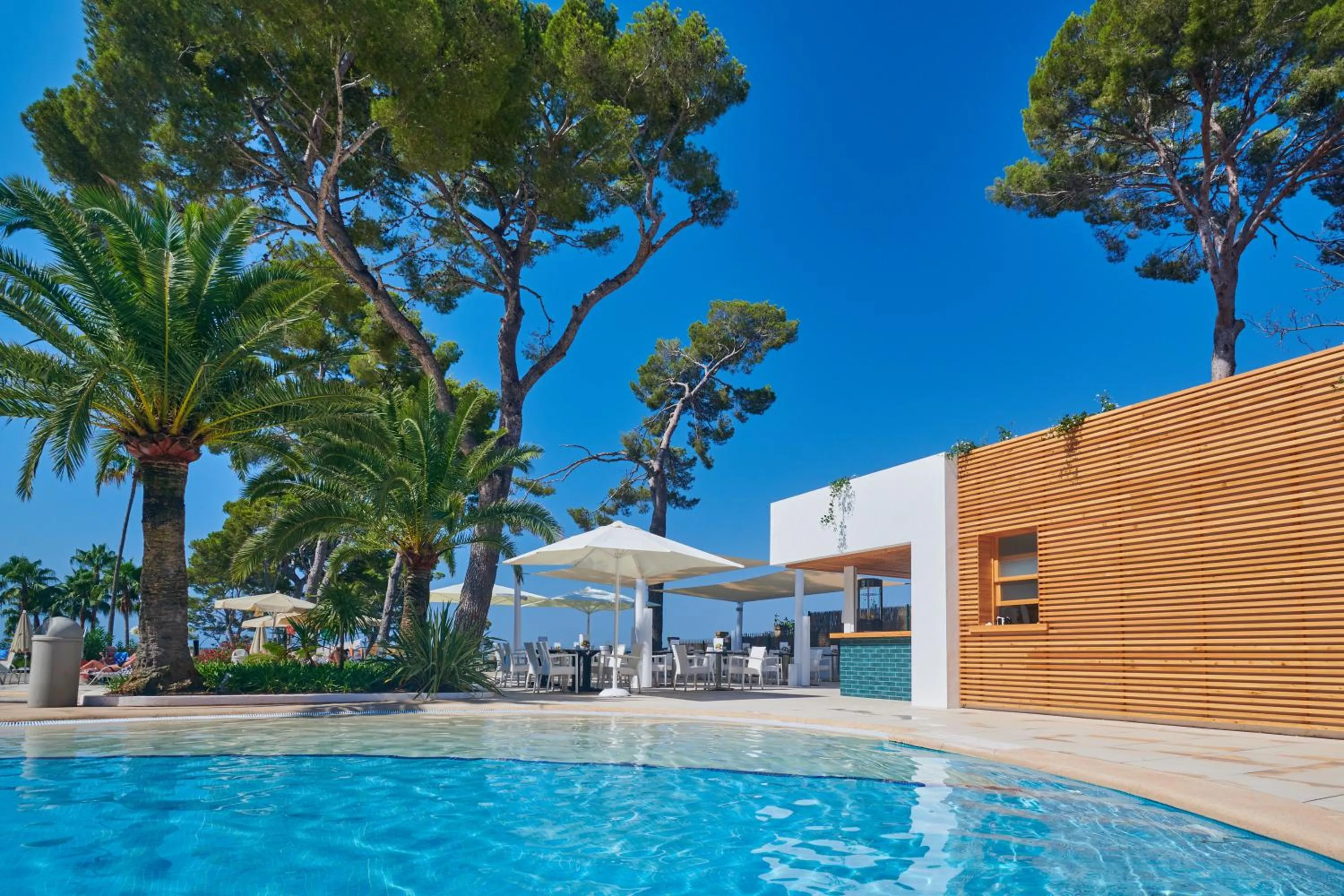 Garden in Hipotels Eurotel Punta Rotja Spa-Golf