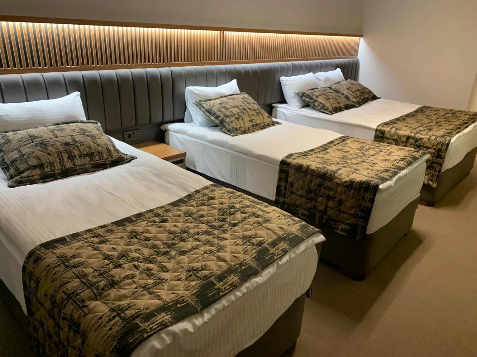 Bedroom, Bed in Özkaya hotel