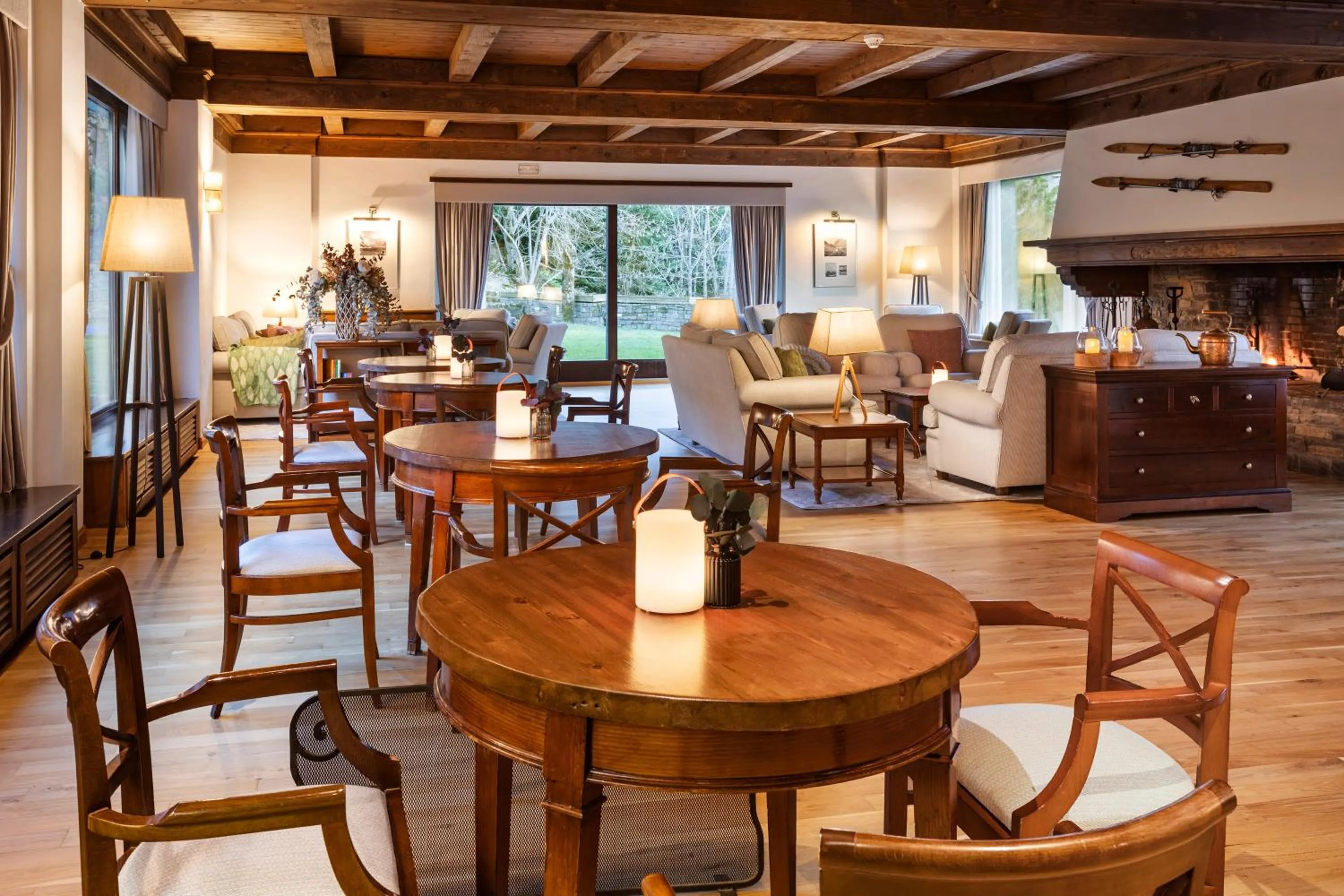 Lobby or reception in Meliá de Tredós