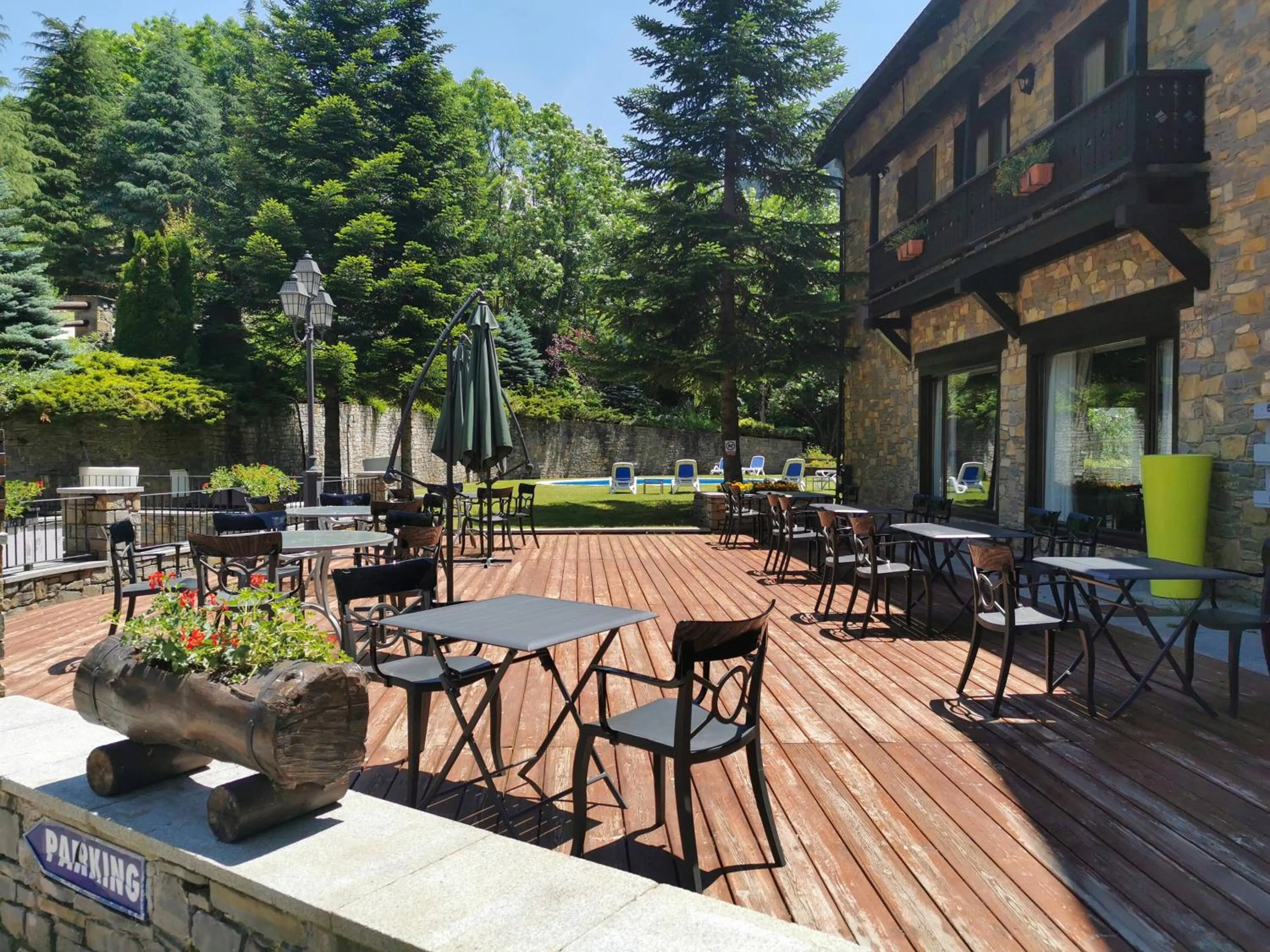 Property building in Meliá de Tredós