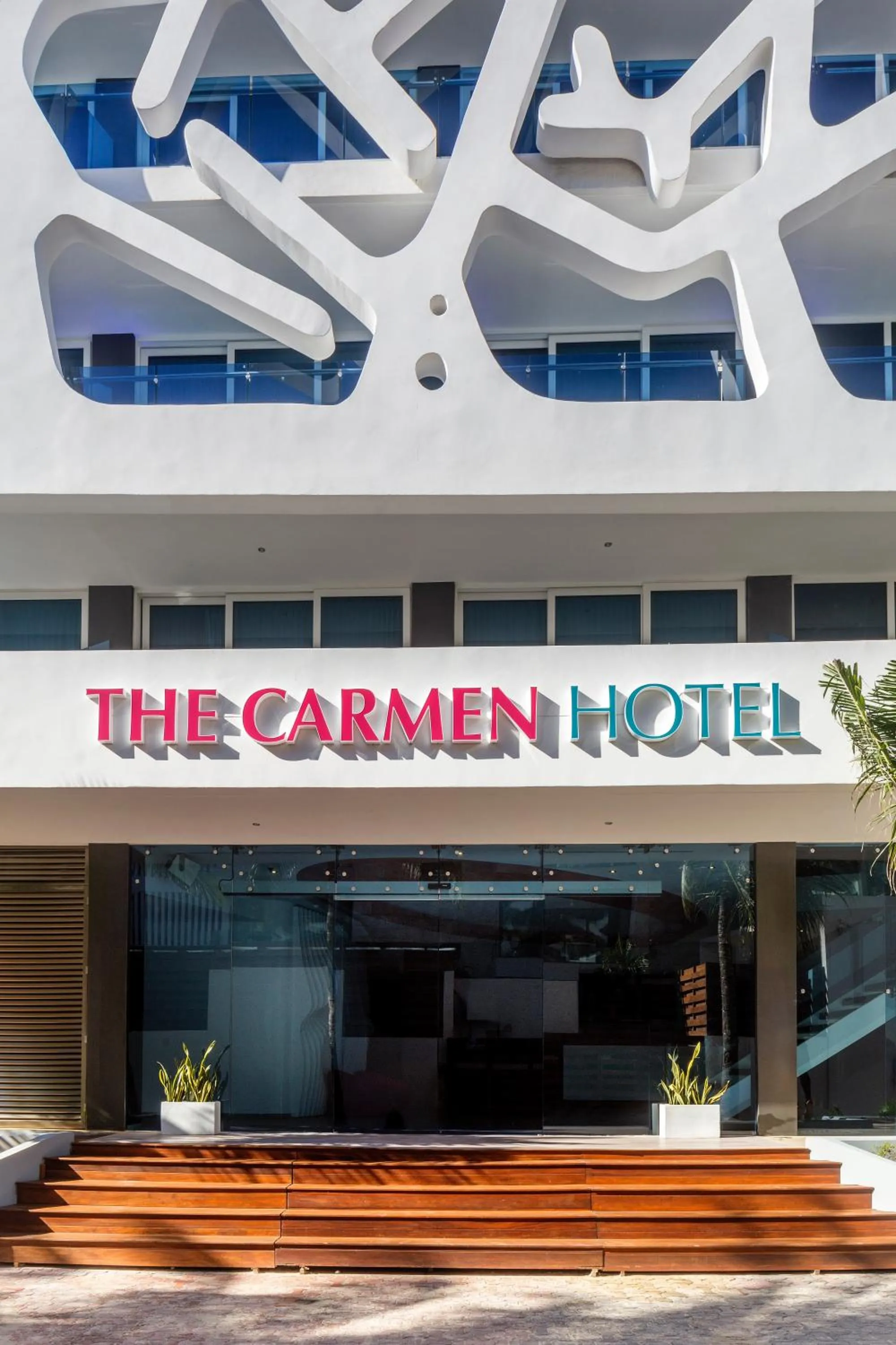 Facade/entrance in The Carmen Hotel - Ocean Front
