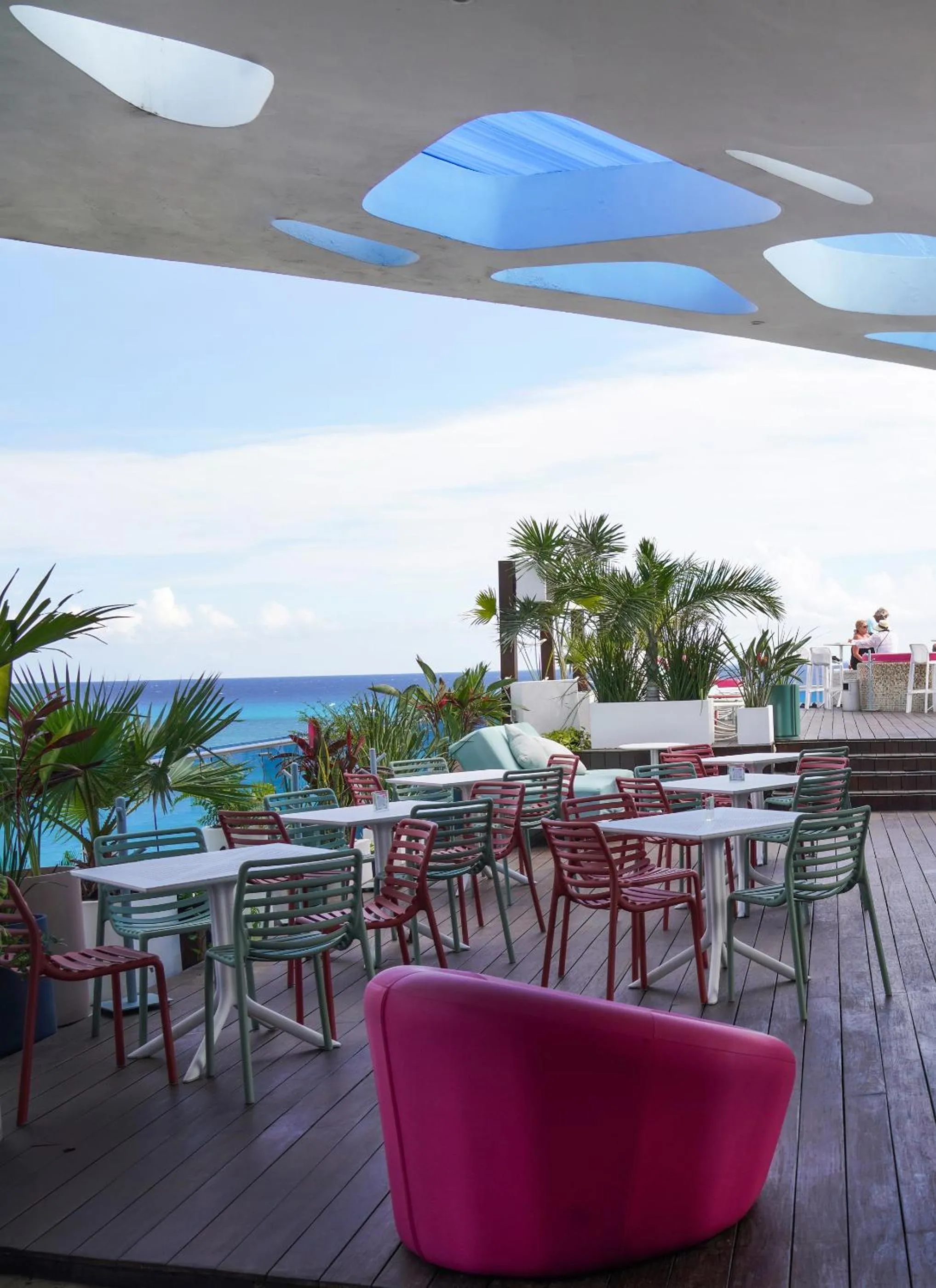 Restaurant/places to eat in The Carmen Hotel - Ocean Front