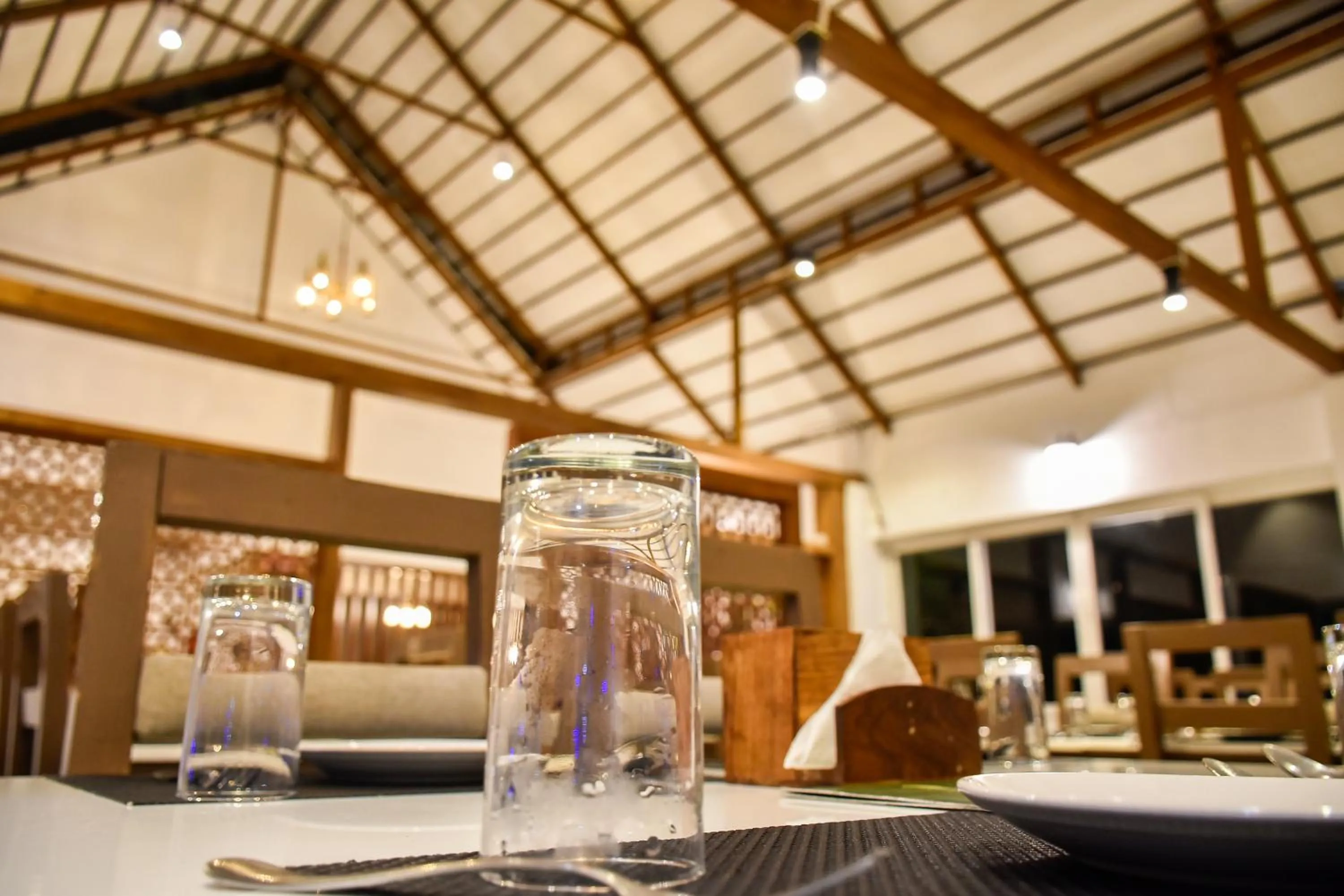 Restaurant/places to eat in Chill Berg Resort - Bodimettu