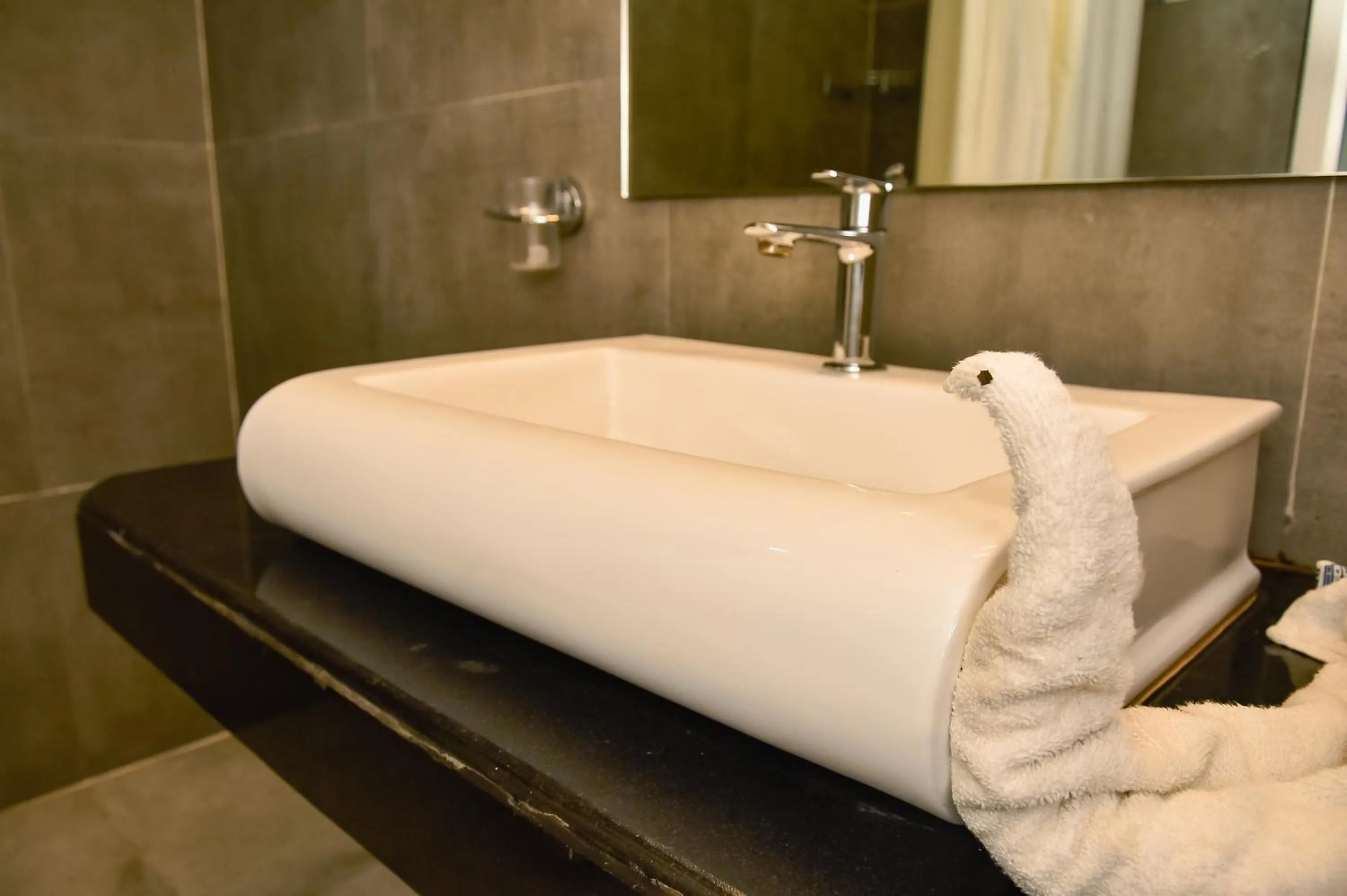 Bathroom in Chill Berg Resort - Bodimettu