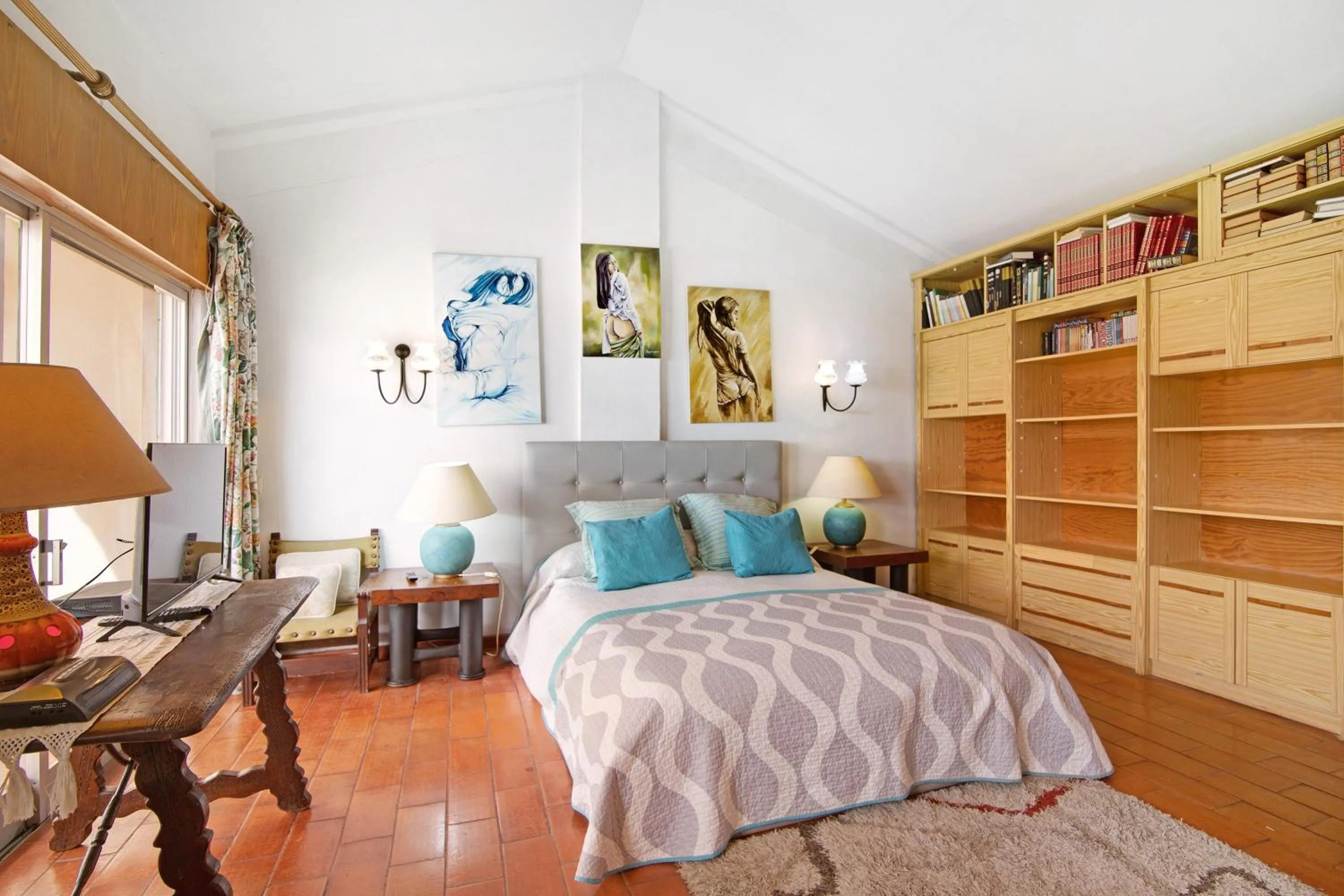 Property building, Bed in T3 Duplex Albufeira