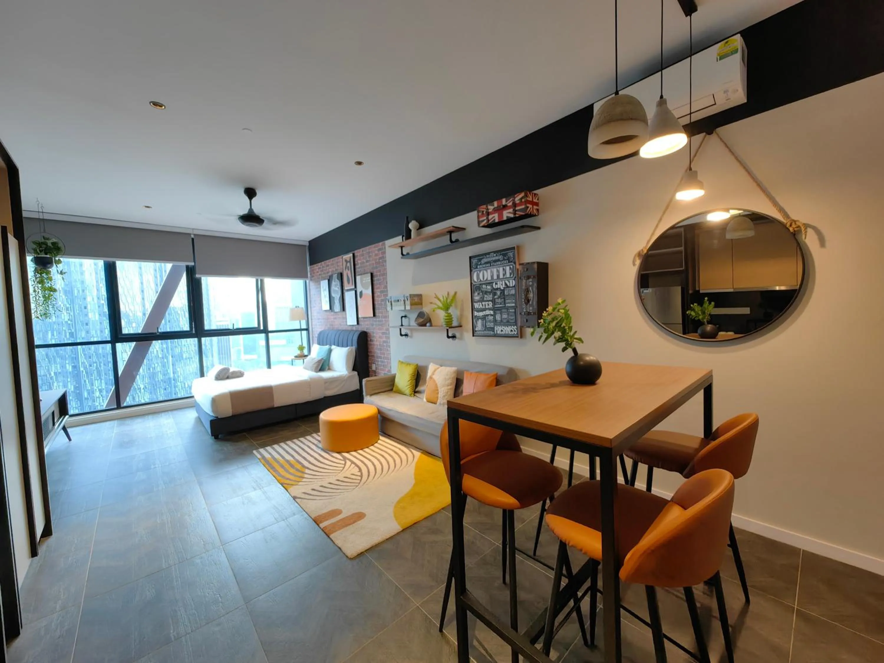 Scarletz Suites KLCC by De Harlequins Guesthouse