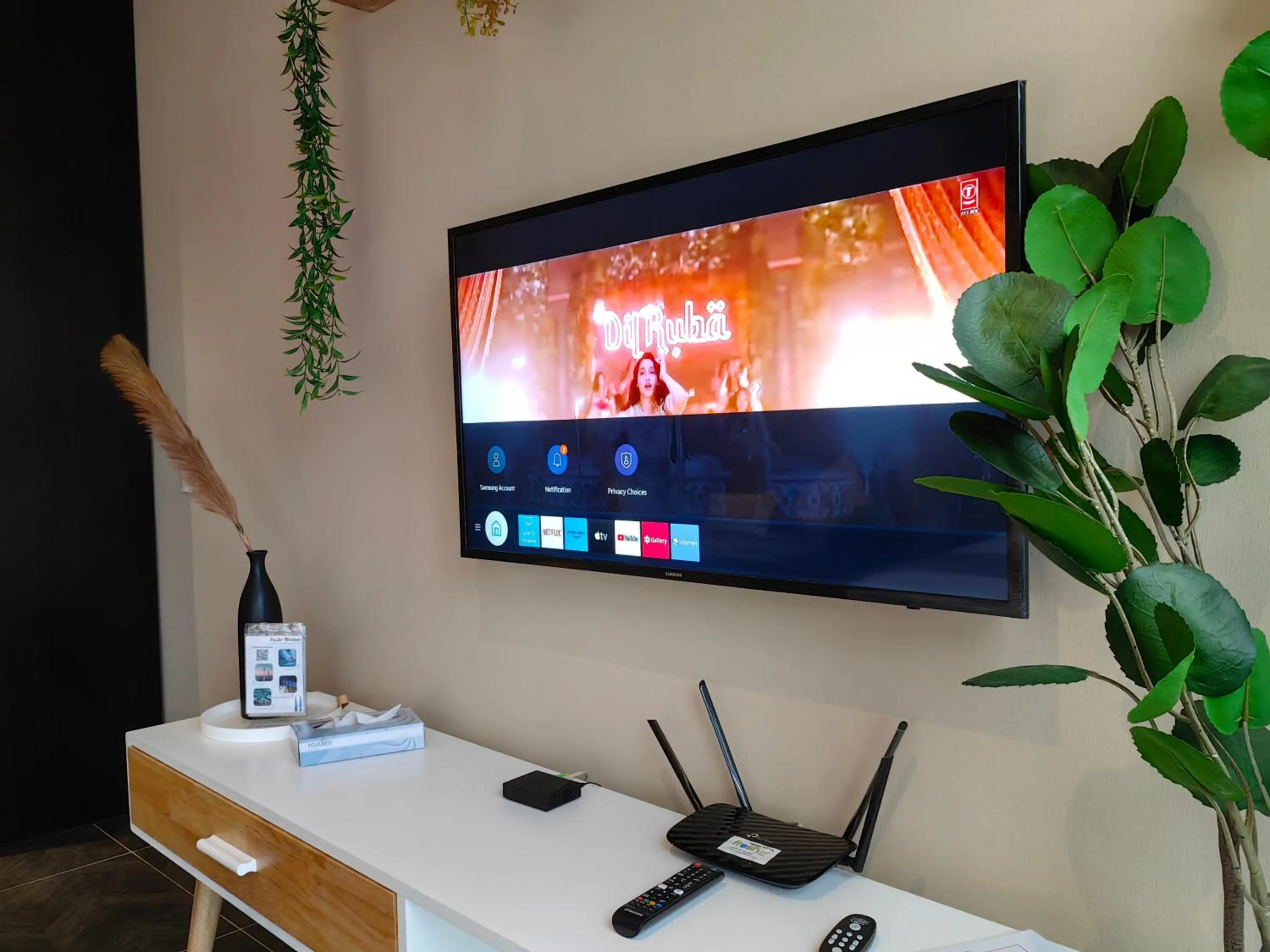 Scarletz Suites KLCC by De Harlequins Guesthouse