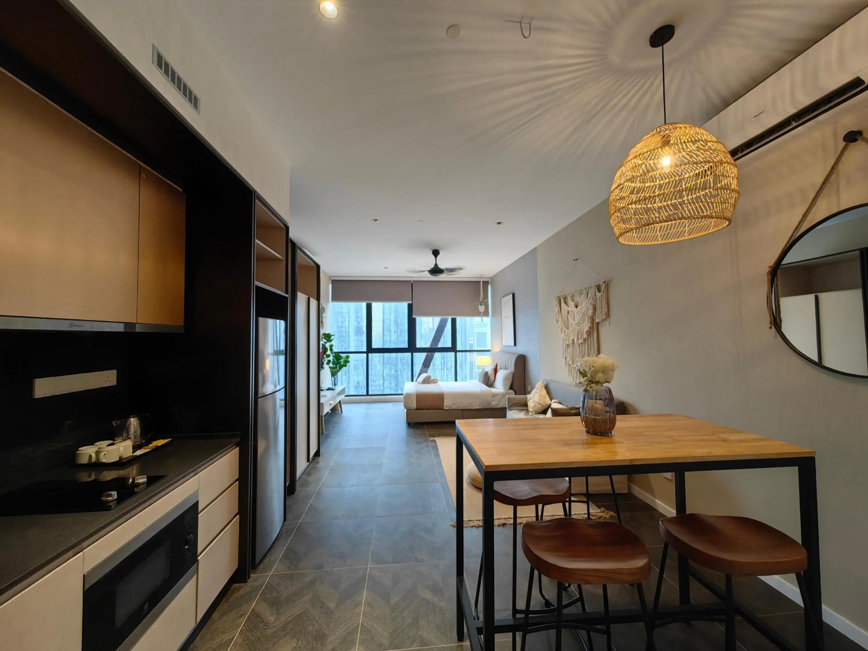 Scarletz Suites KLCC by De Harlequins Guesthouse