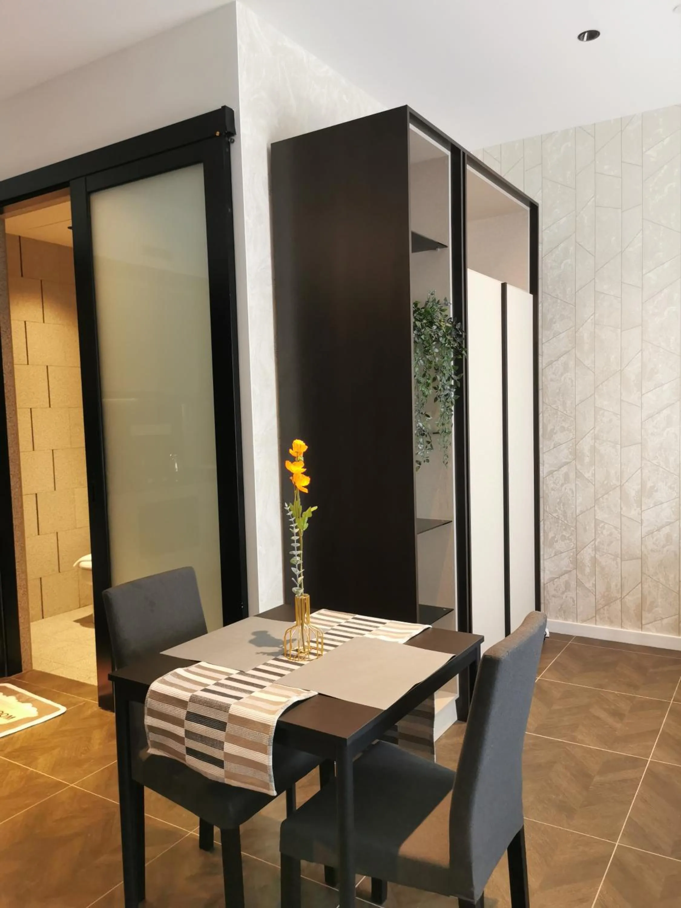 Scarletz Suites KLCC by De Harlequins Guesthouse