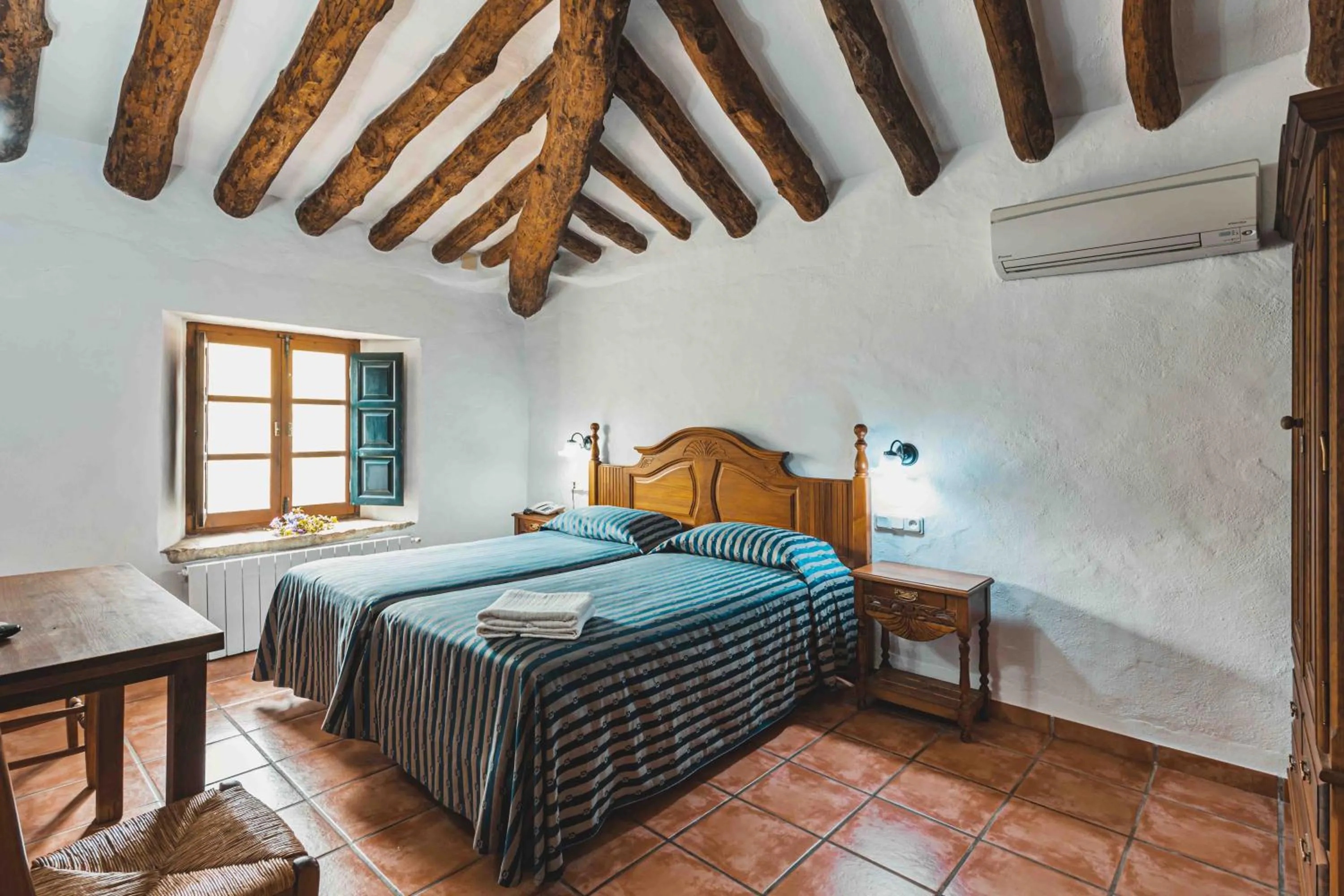 Bed in Hotel Rural El Horcajo de Ronda