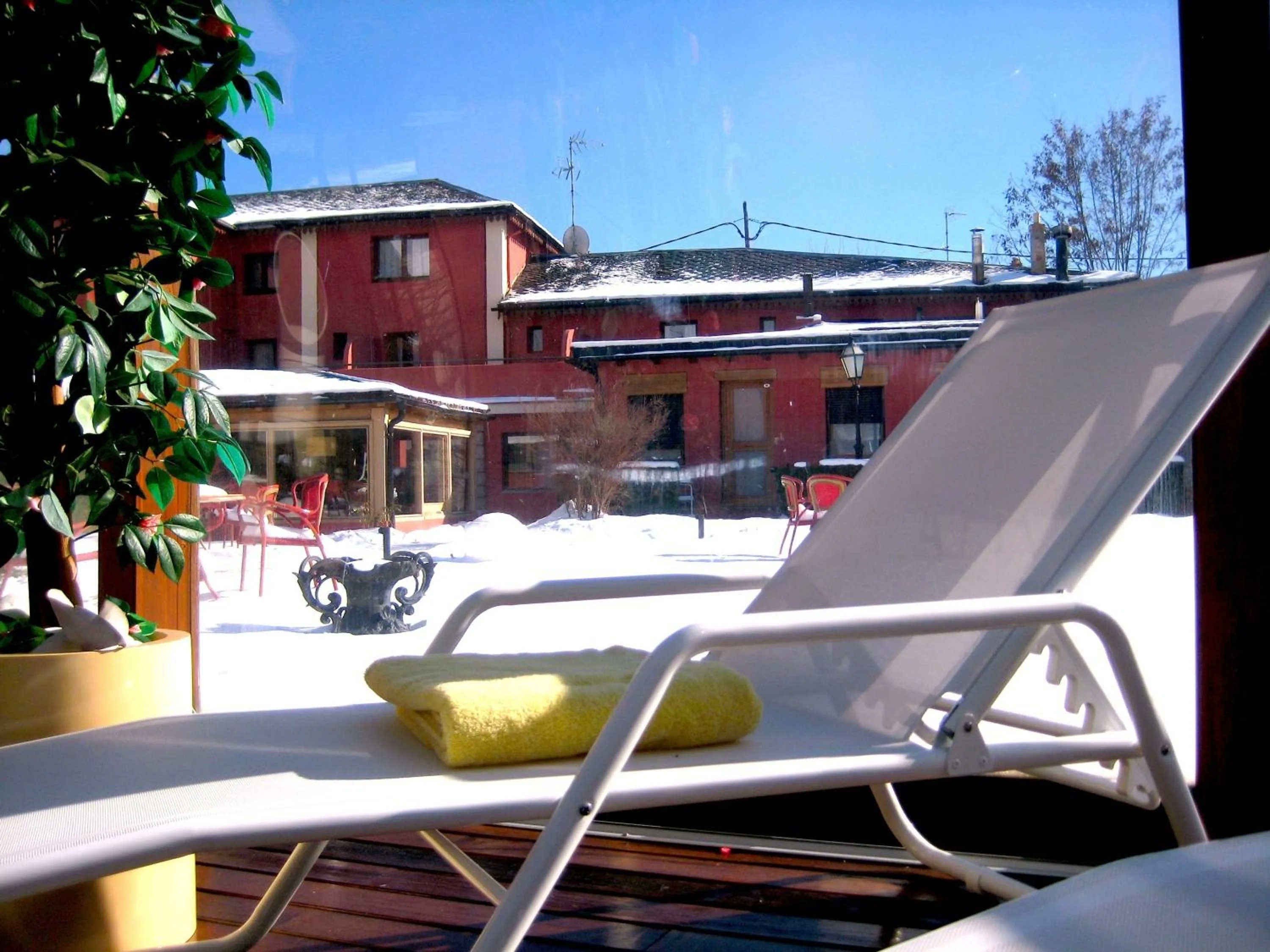 Winter in Hotel Del Lago