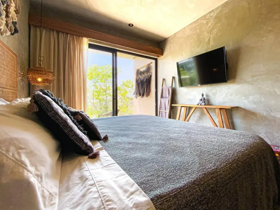 Bed in Amazing PH Corazon / Private Pool