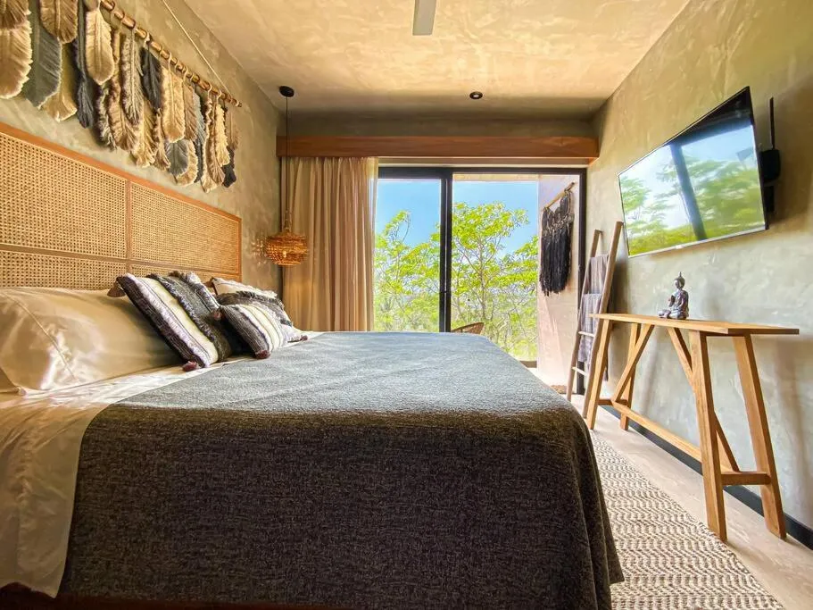 Bed in Amazing PH Corazon / Private Pool
