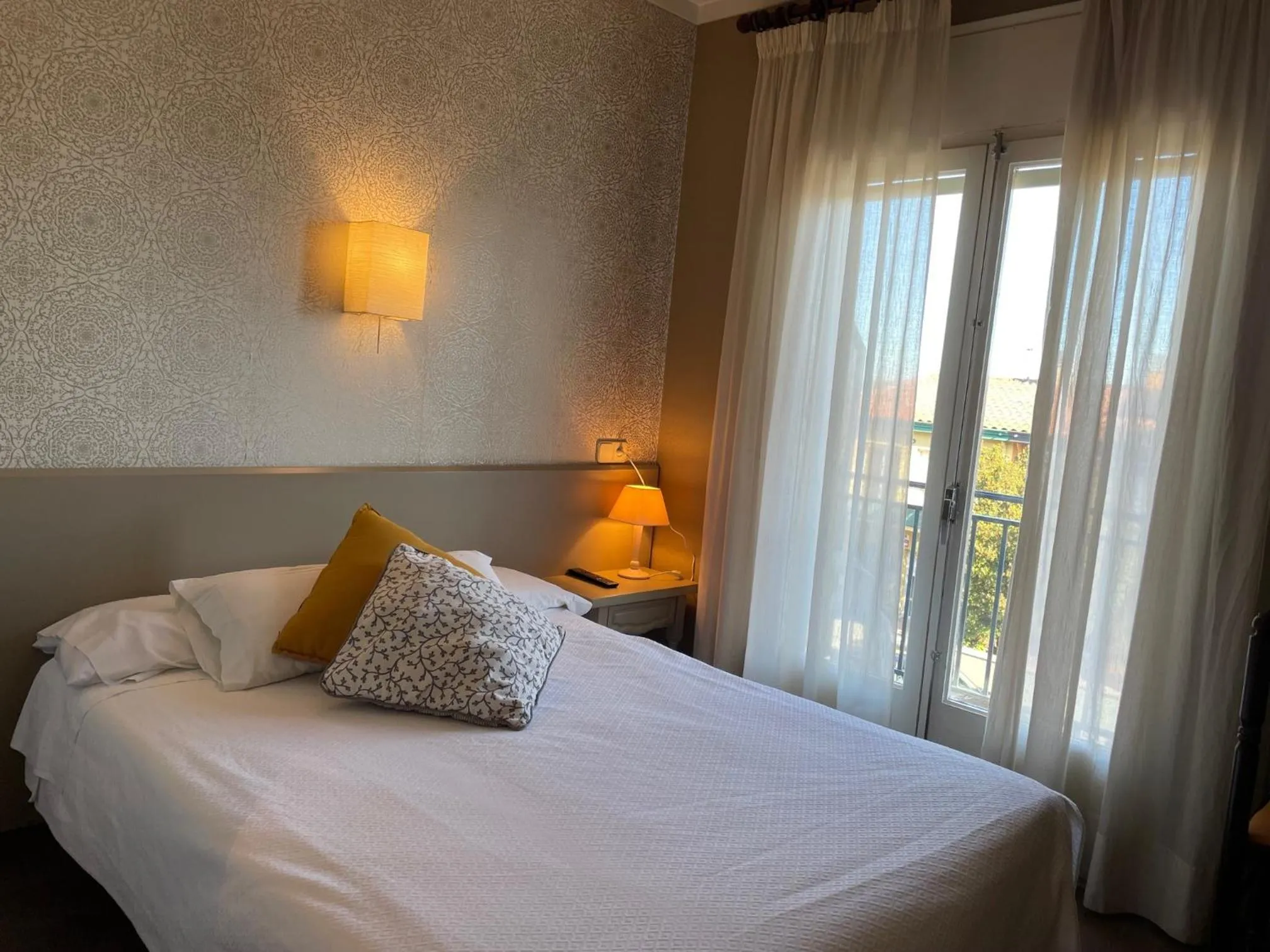 Photo of the whole room, Bed in Hotel Esteba