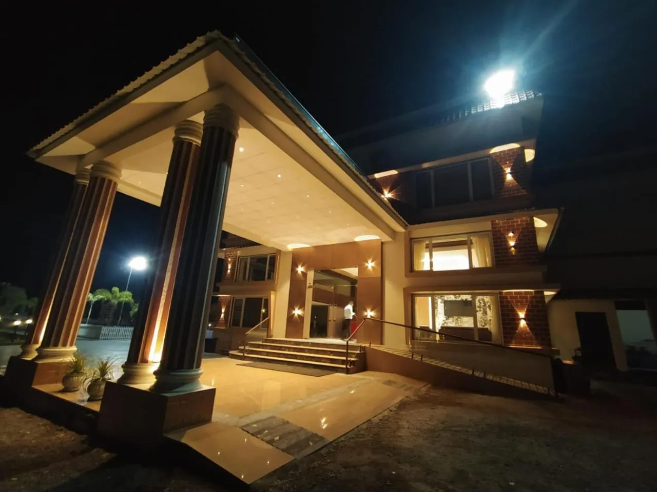 Property building in Flamingo Club and Resort Una 3 Km Away from Diu Check Post