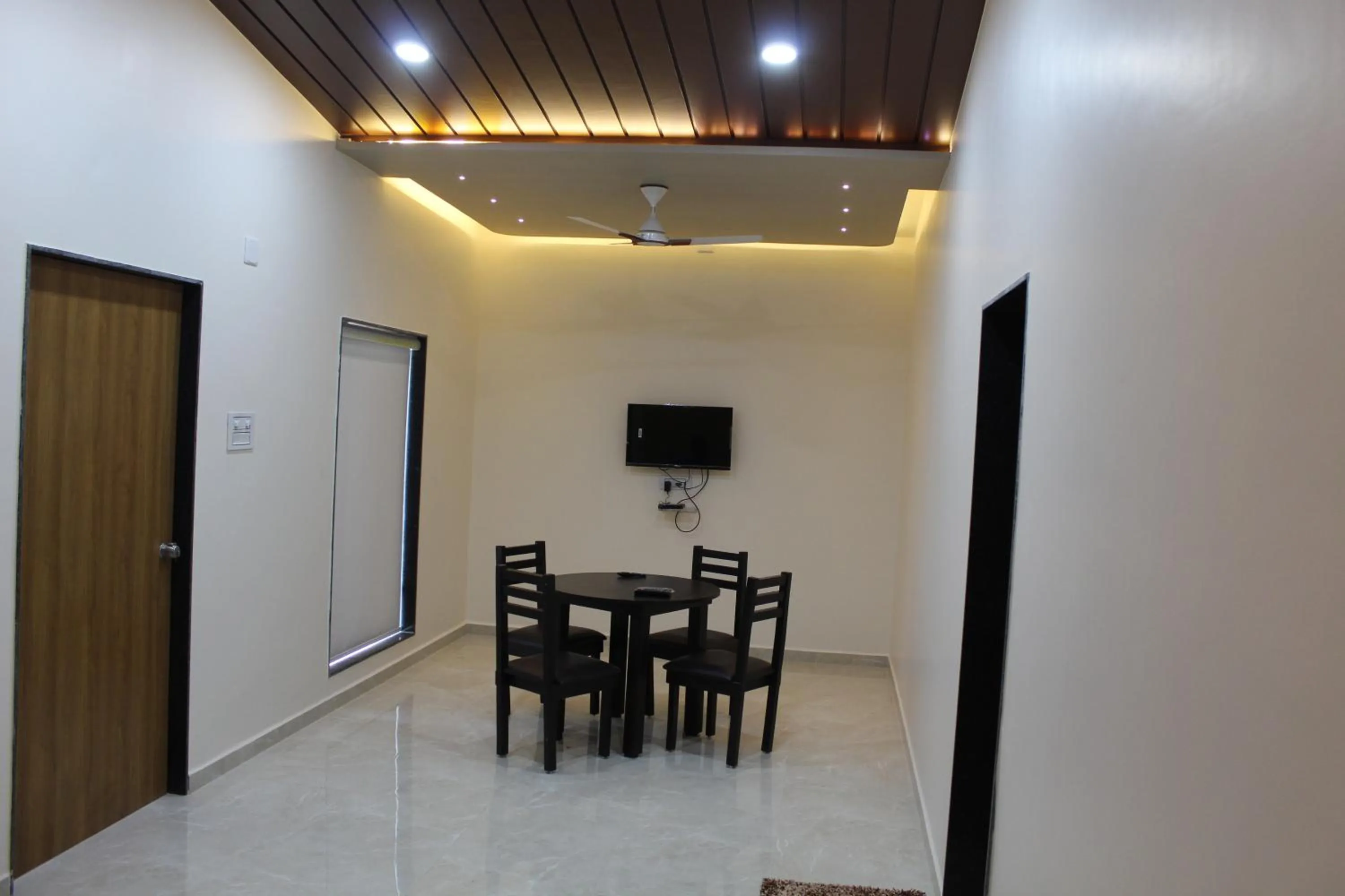 Dining area in Flamingo Club and Resort Una 3 Km Away from Diu Check Post