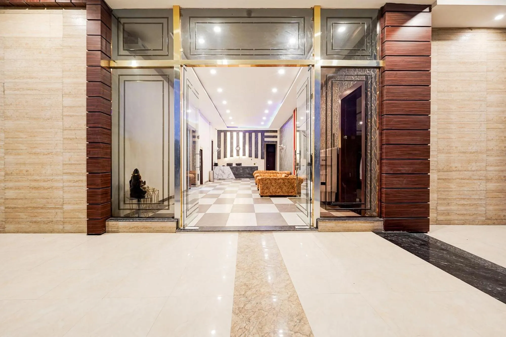 Facade/entrance in FabHotel Palm Bliss