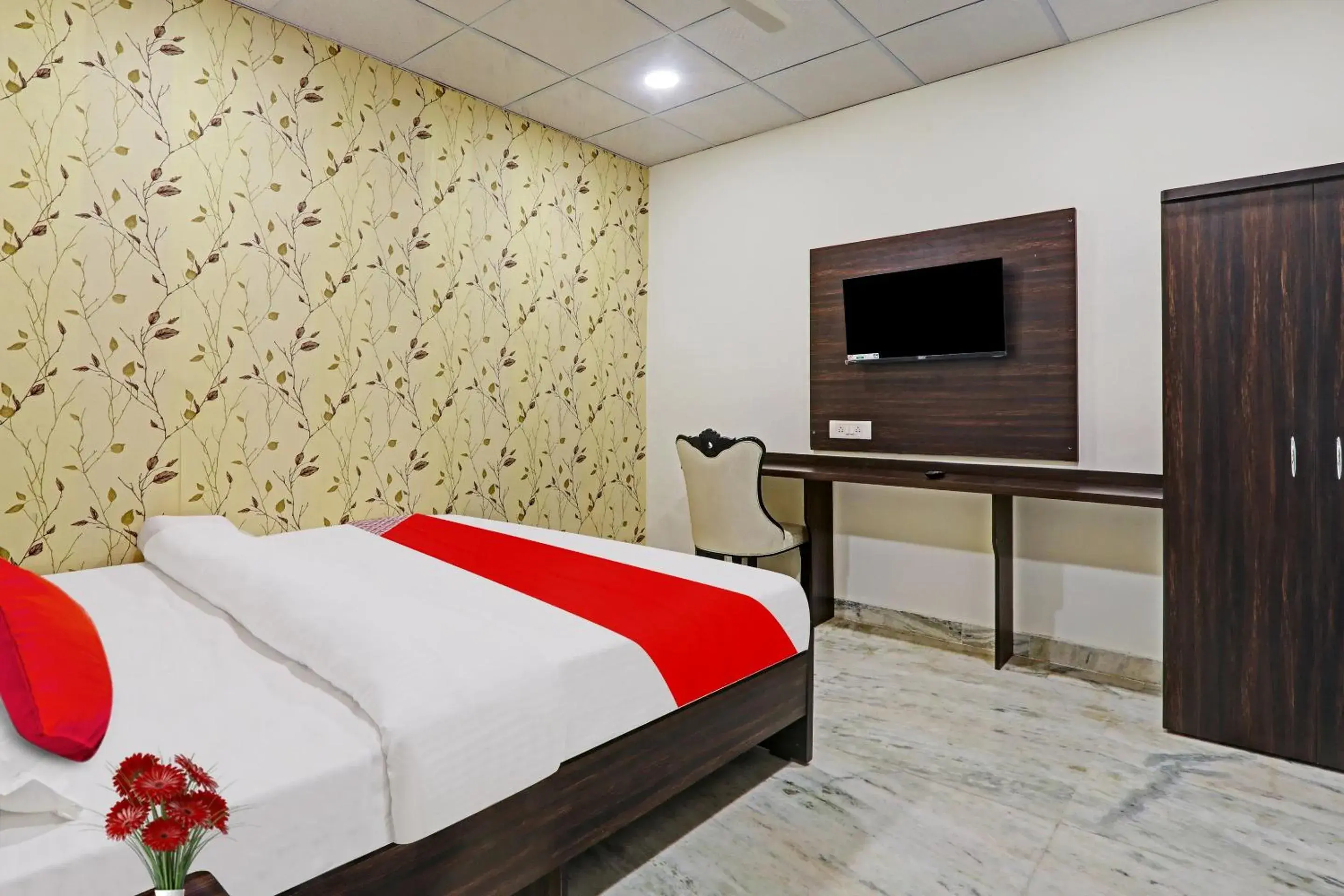 Classic Triple Room - single occupancy in Hotel O RAM BHAWAN Classic Triple Room - single occupancy in Hotel O RAM BHAWAN