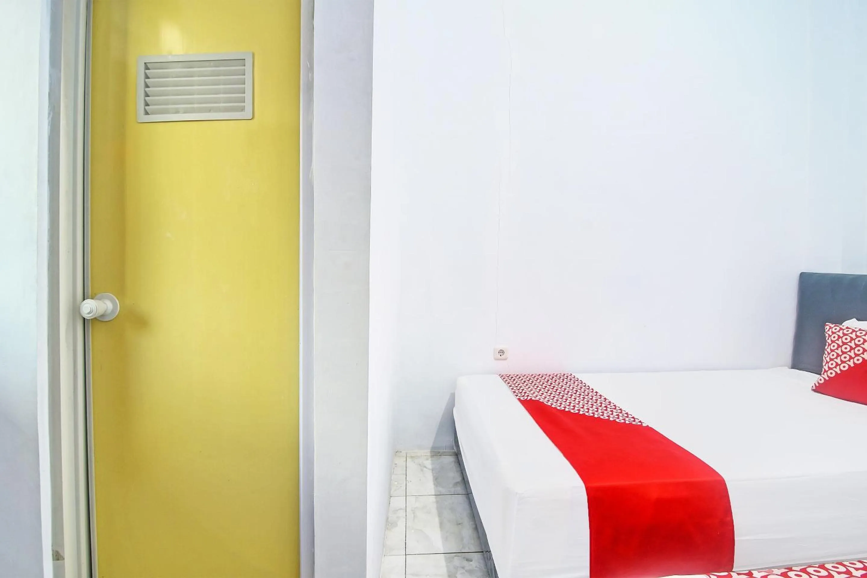 Bedroom, Bed in Hotel O Cvictory Inn