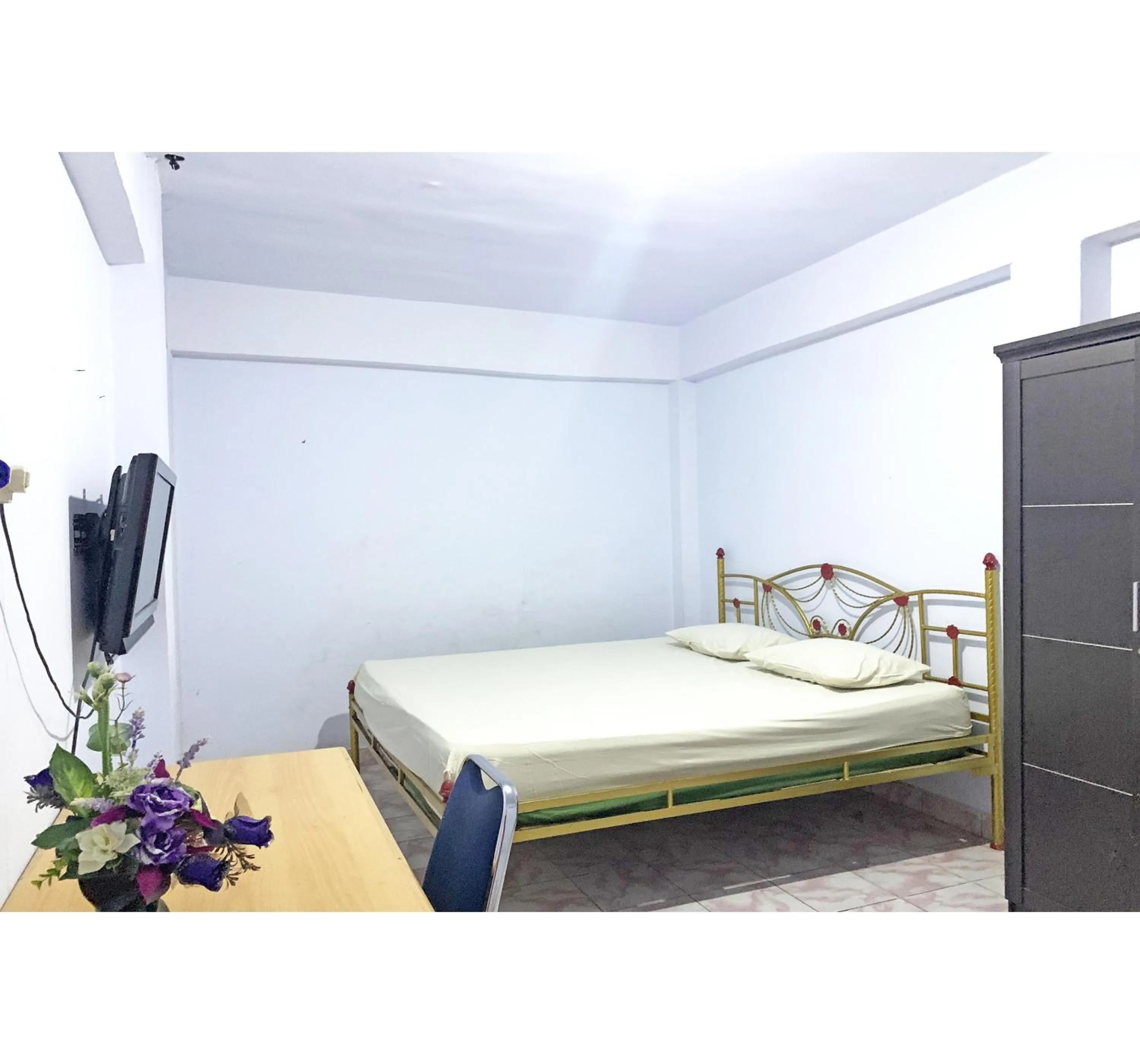 Bedroom, Bed in Hotel O Wisma Samudra