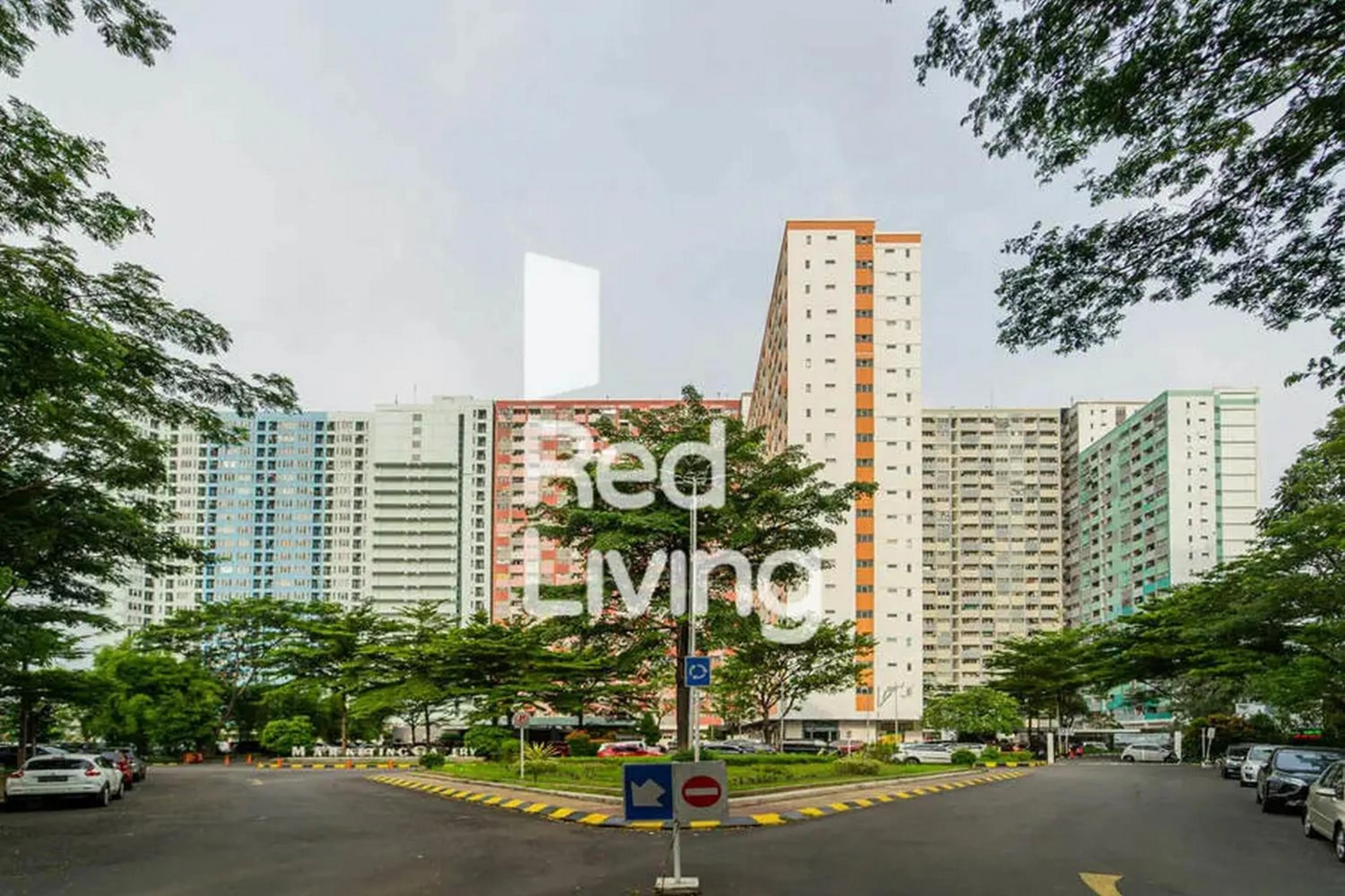 Property building in RedLiving Apartemen Sentra Timur Residence - Myroom id Tower Green