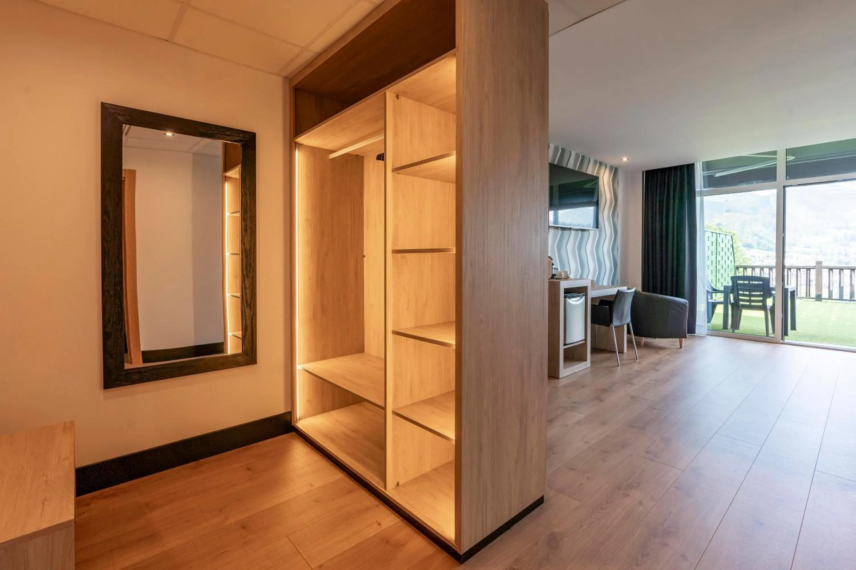 TV and multimedia in Hotel Mirador de la Cepada