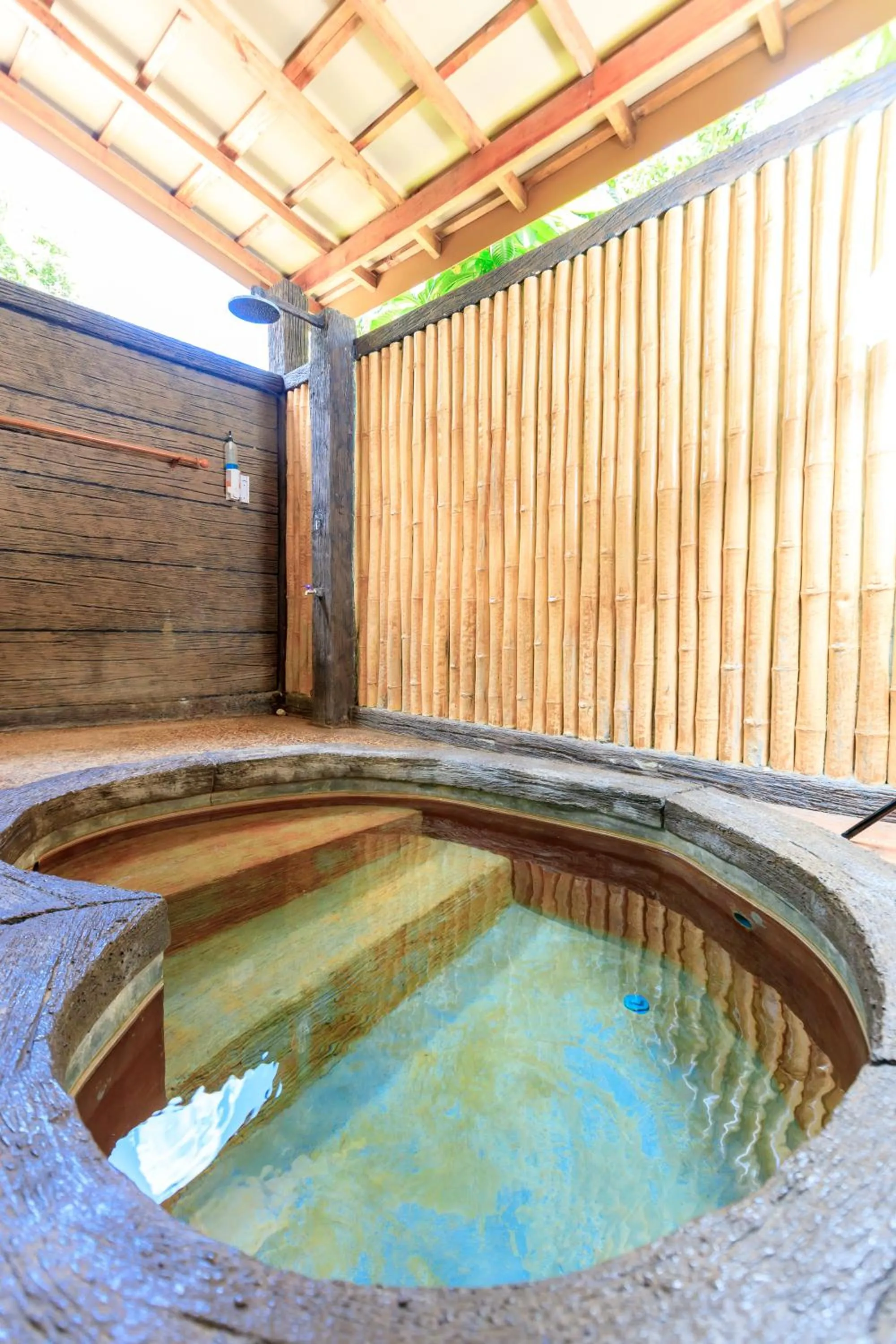 Hot Spring Bath in Saline Hot Spring Resort นำ้พุร้อนเค็ม รีสอร์ท