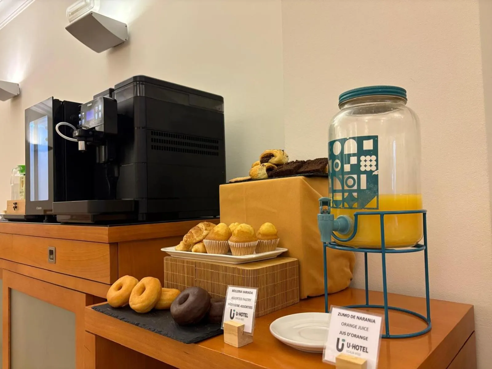Dining area in U Hotel Ogalia Vigo