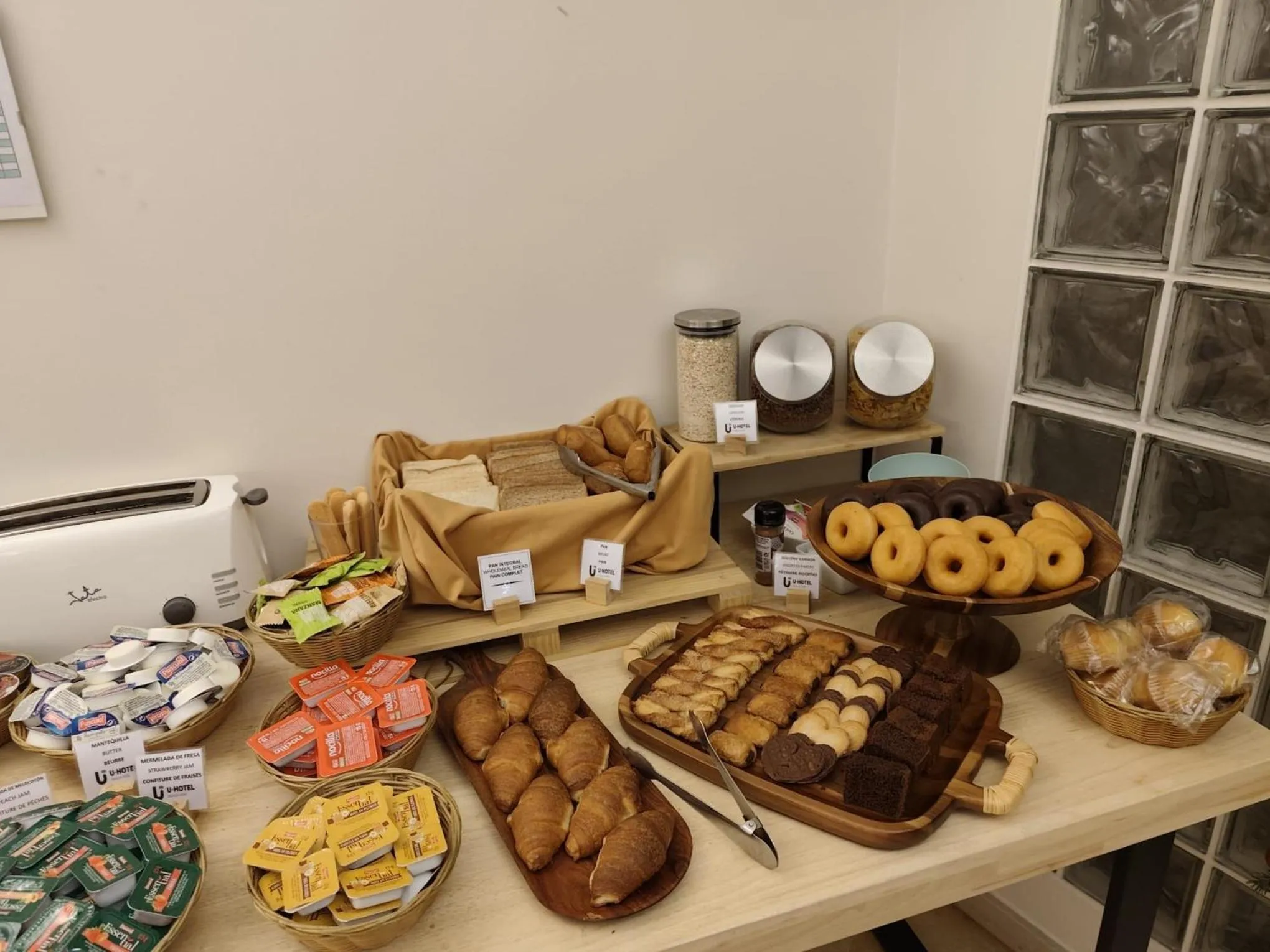 Breakfast in U Hotel Ogalia Vigo