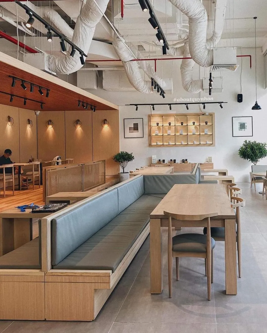 Restaurant/places to eat in Tony Apartment -FLC Sea Tower Quy Nhon