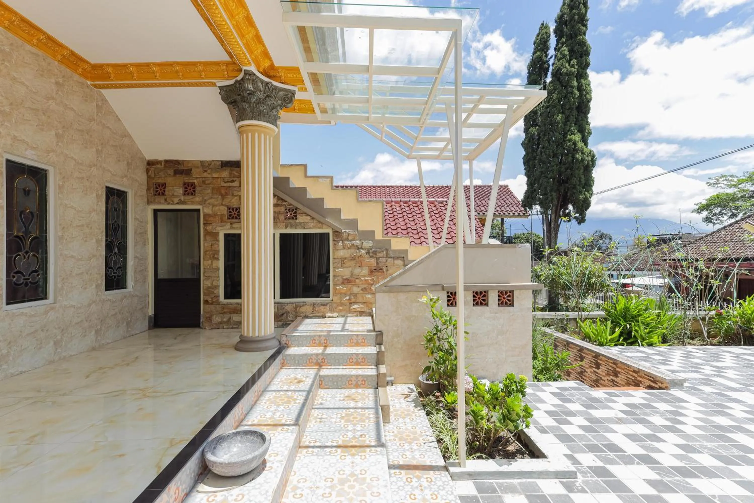 Property building in RedDoorz Plus @ Villa Bontes Batu