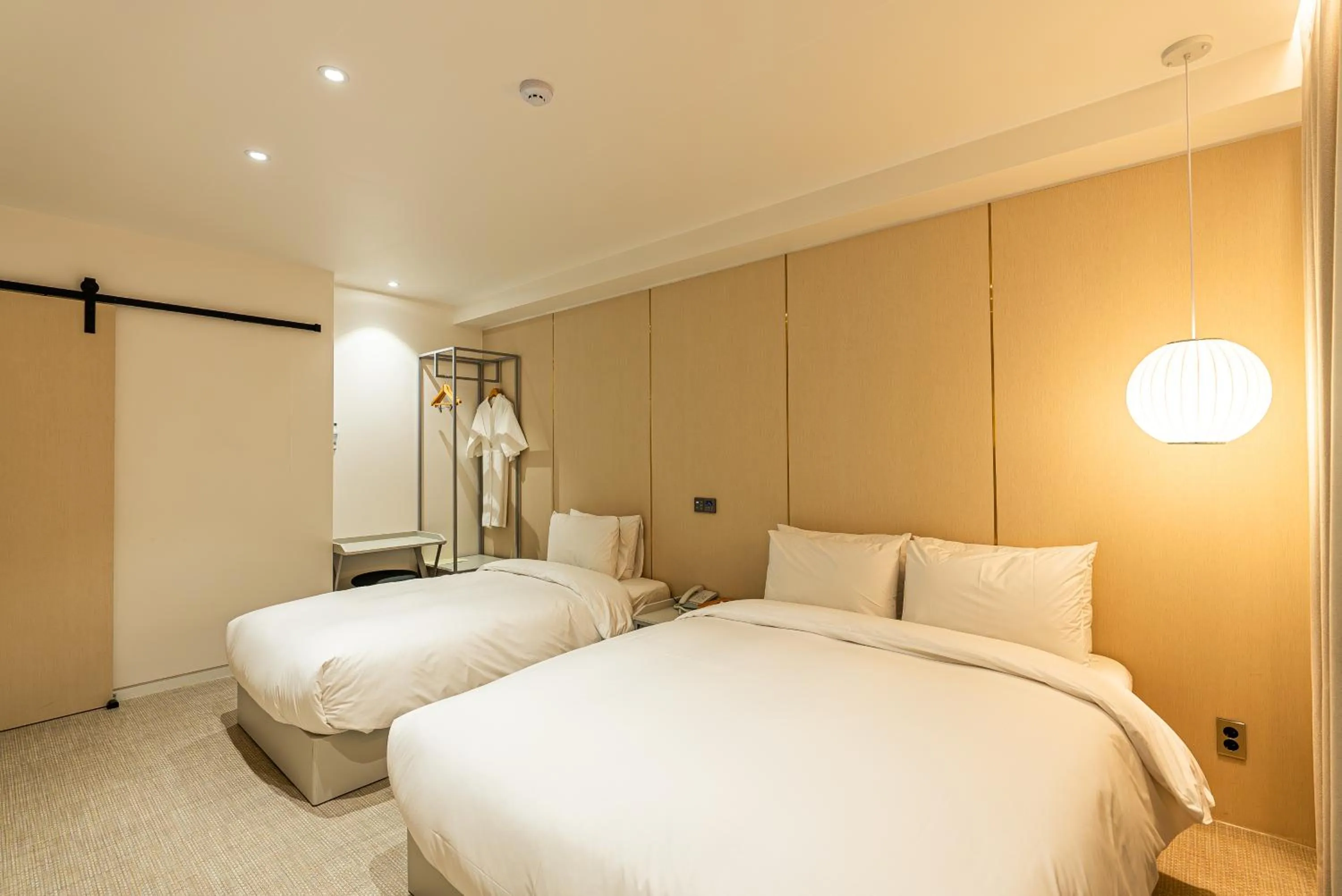 Bed in Hotel The Grang Seogwipo