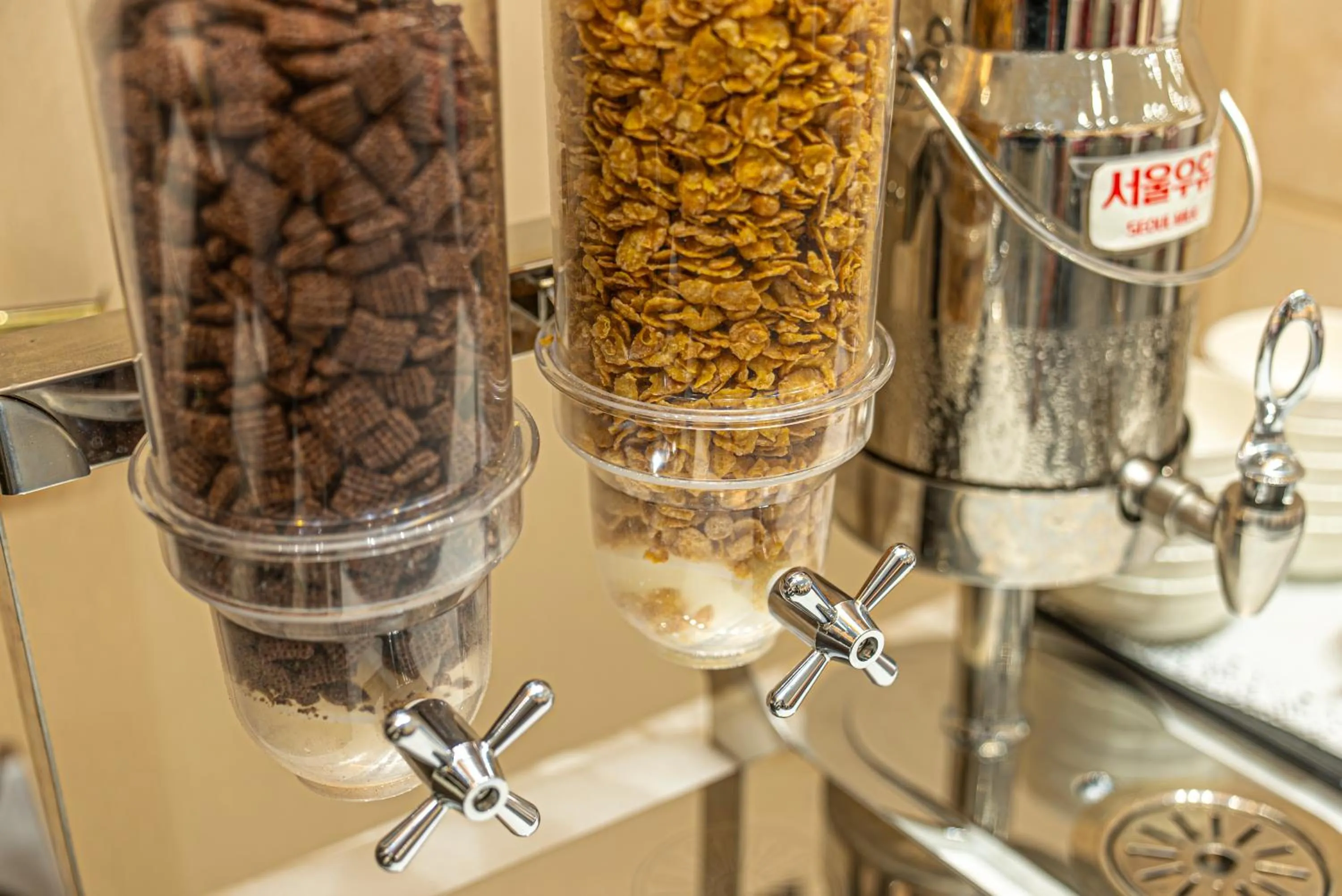 Food in Hotel The Grang Seogwipo