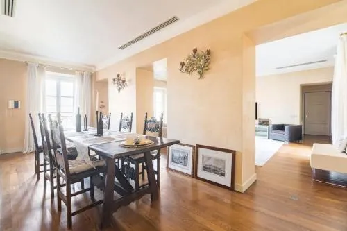 Santa Giuliana Apartment