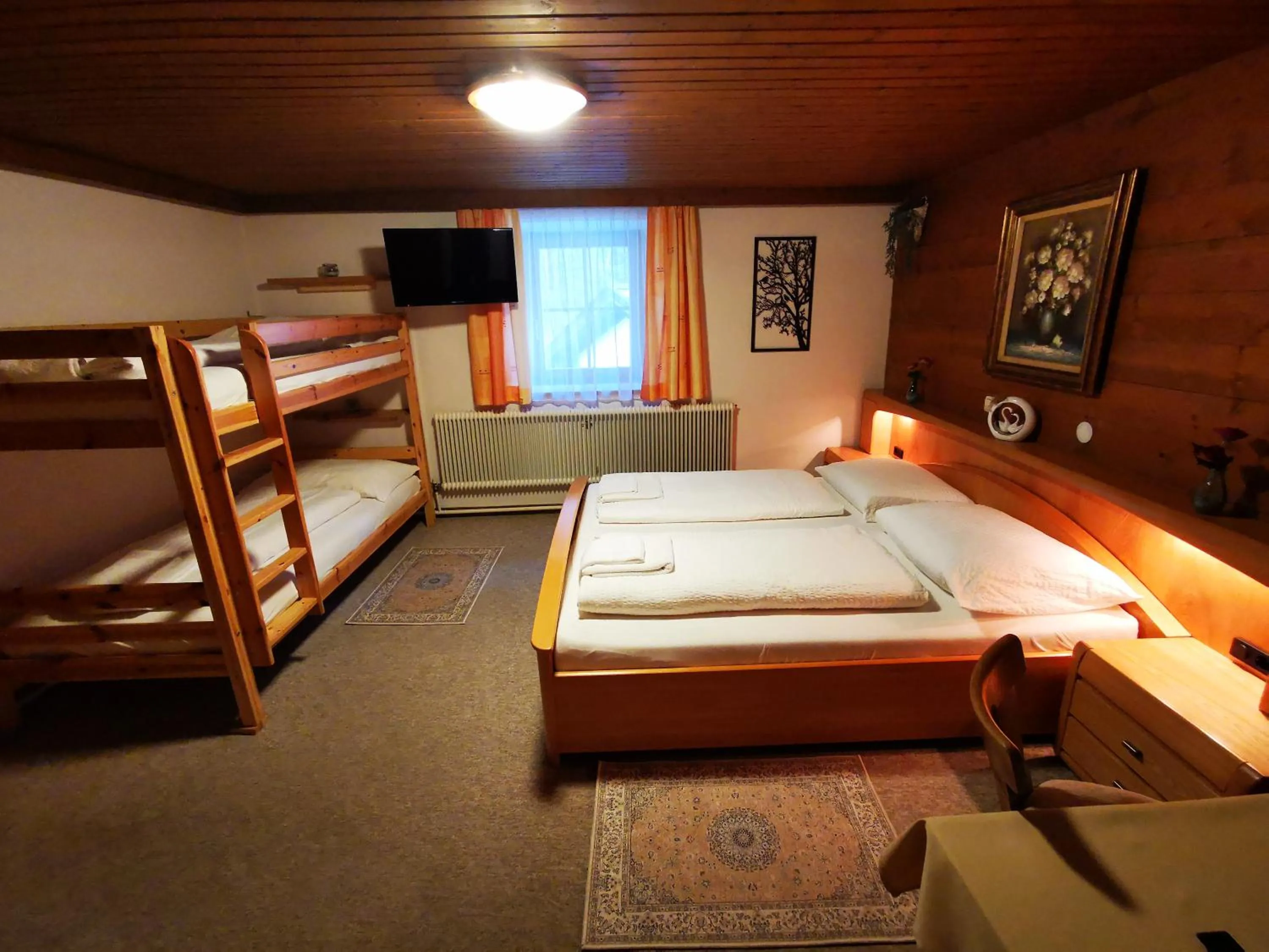 Bed in Gasthof Geronimo