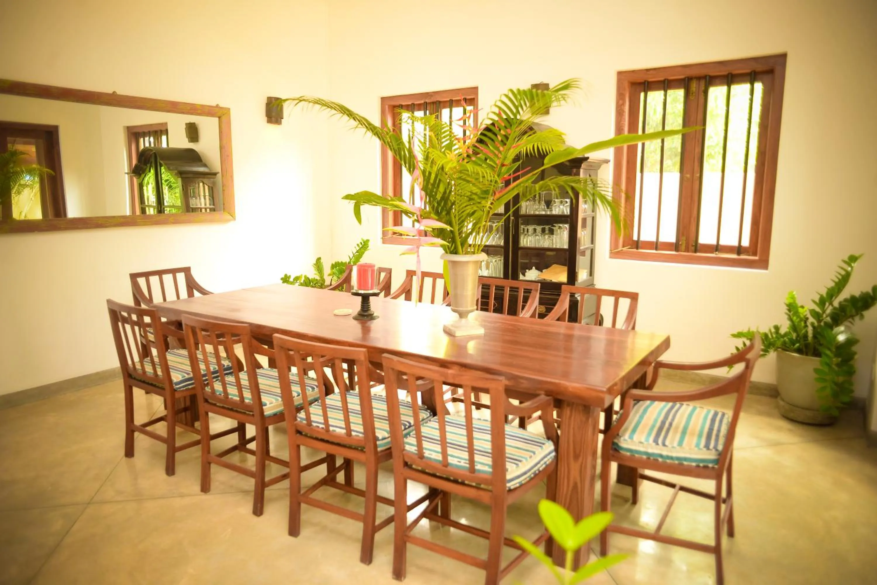 Living room in Kingfisher Bamboo Garden Villa