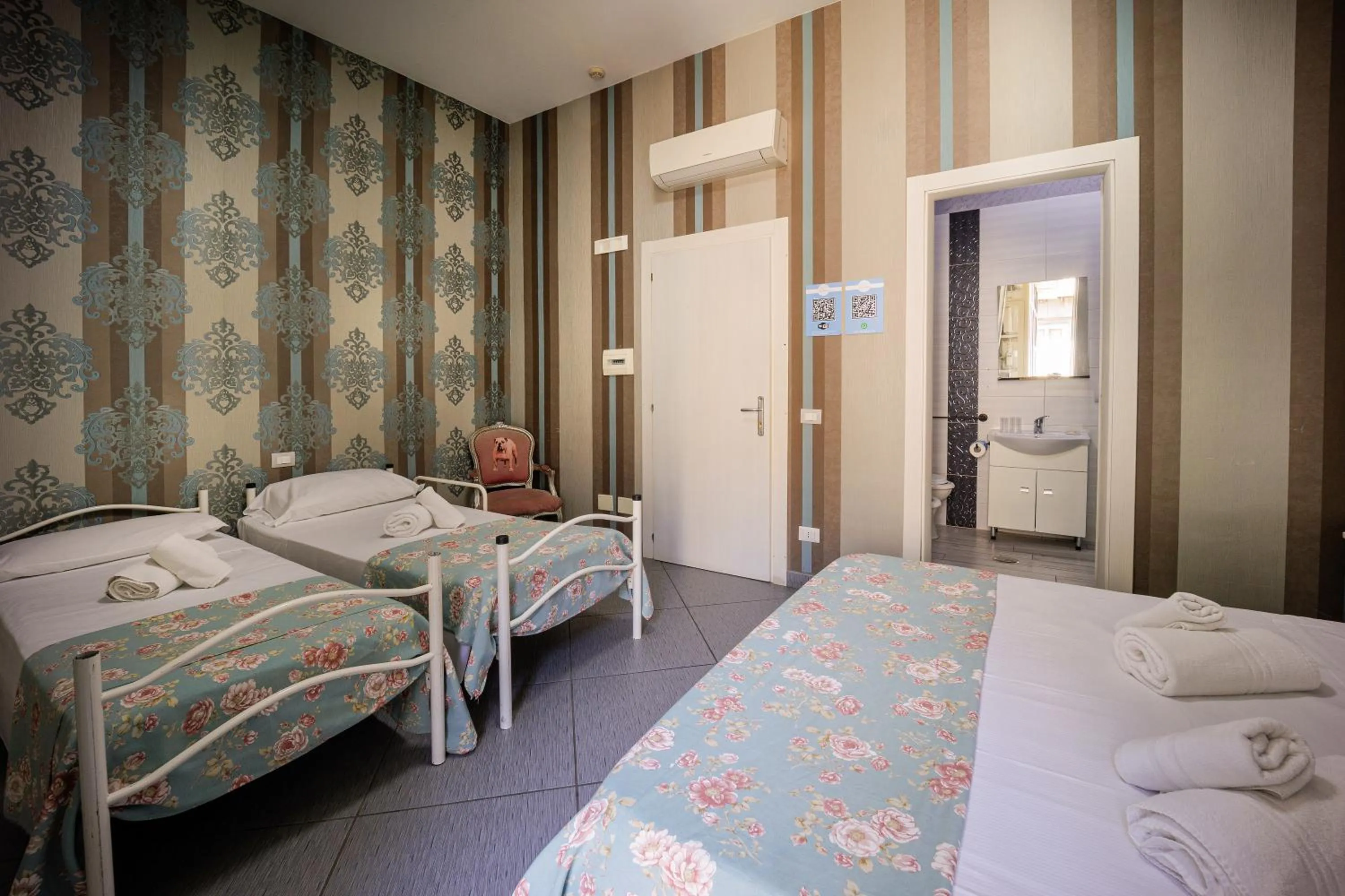 Bedroom in New Sayonara