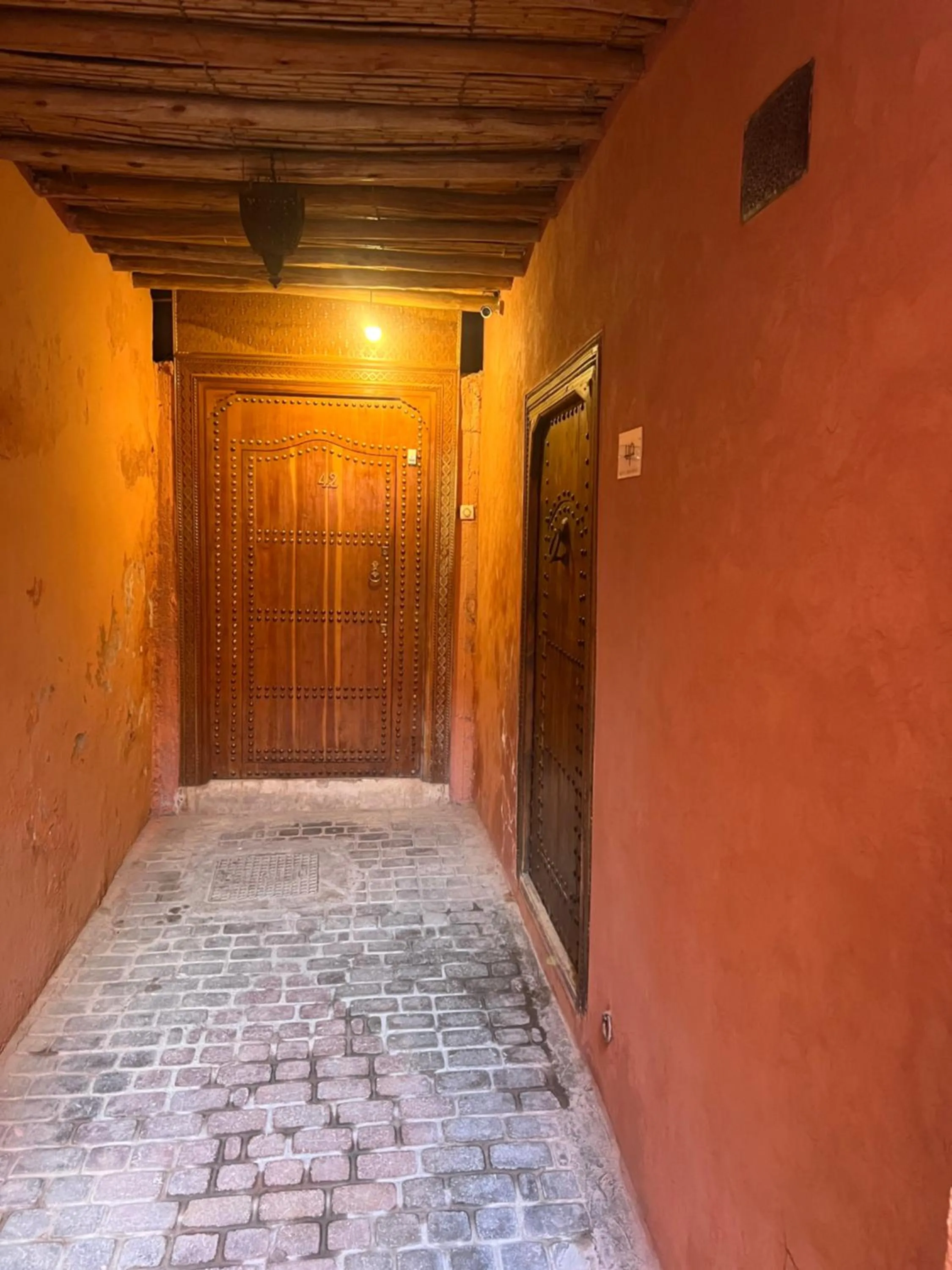 Facade/entrance in Riad Dar Les Freres