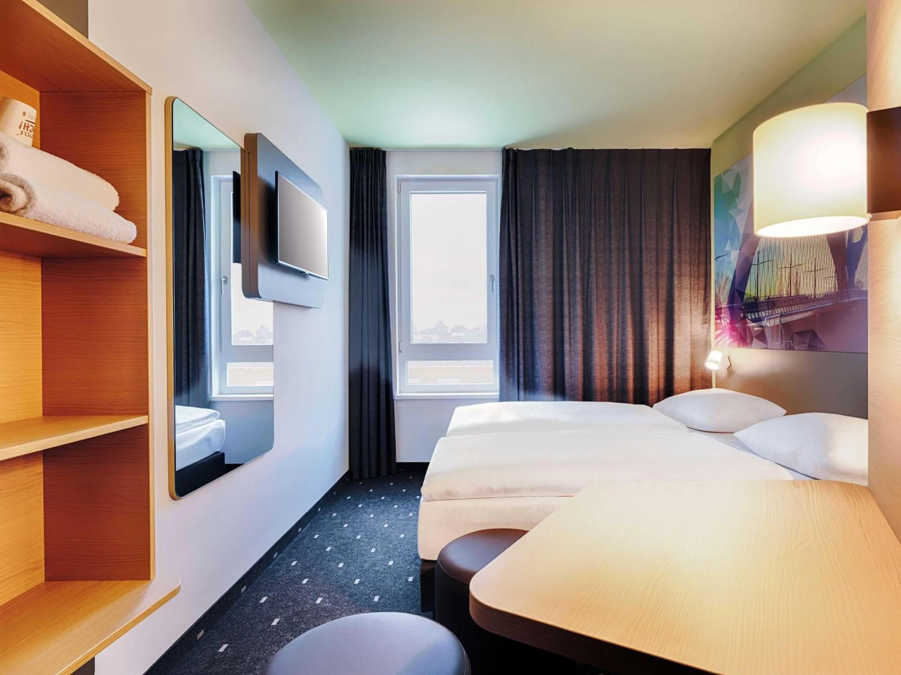 Photo of the whole room, Bed in B&B Hotel Kehl