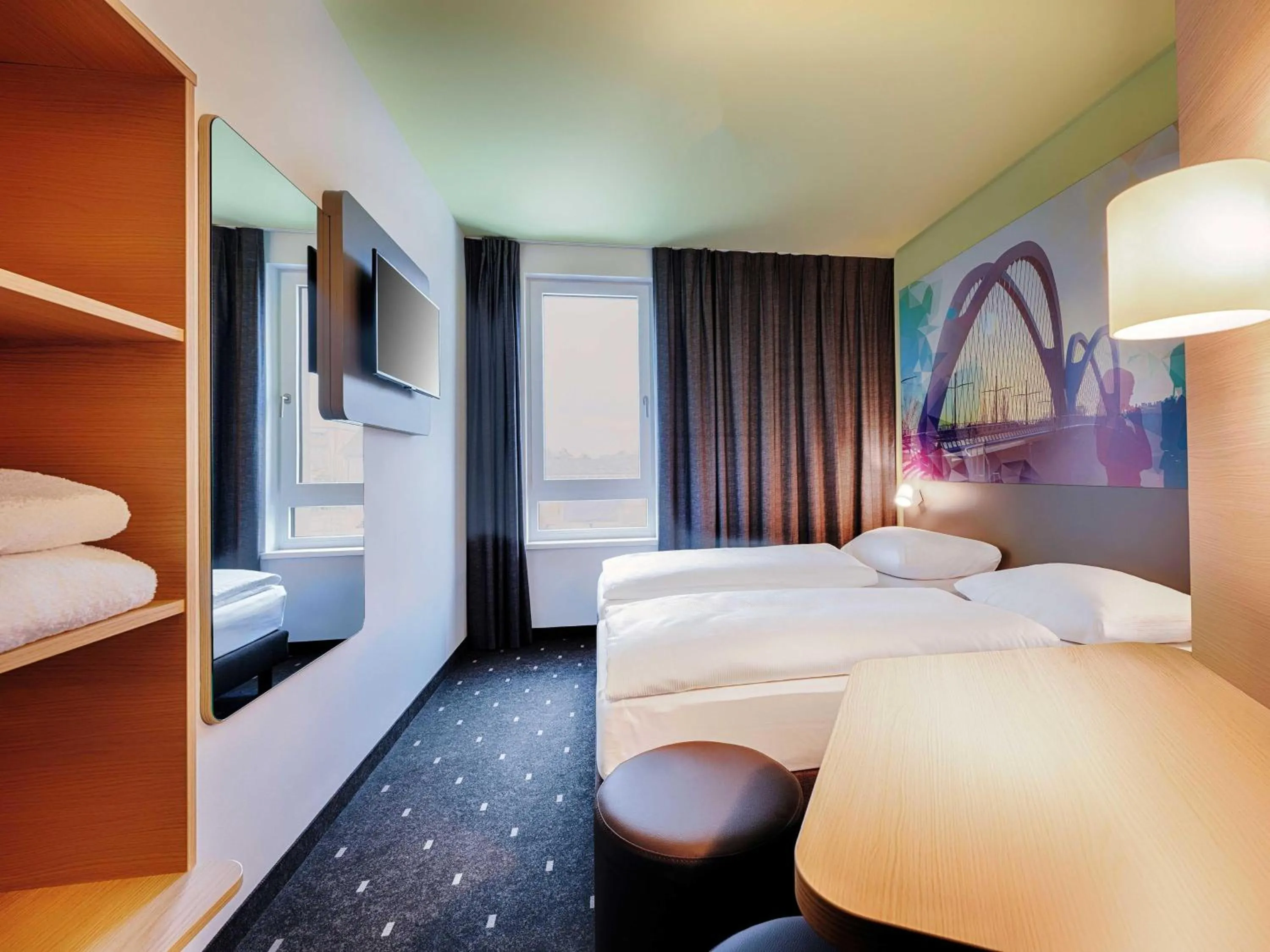 Photo of the whole room, Bed in B&B Hotel Kehl