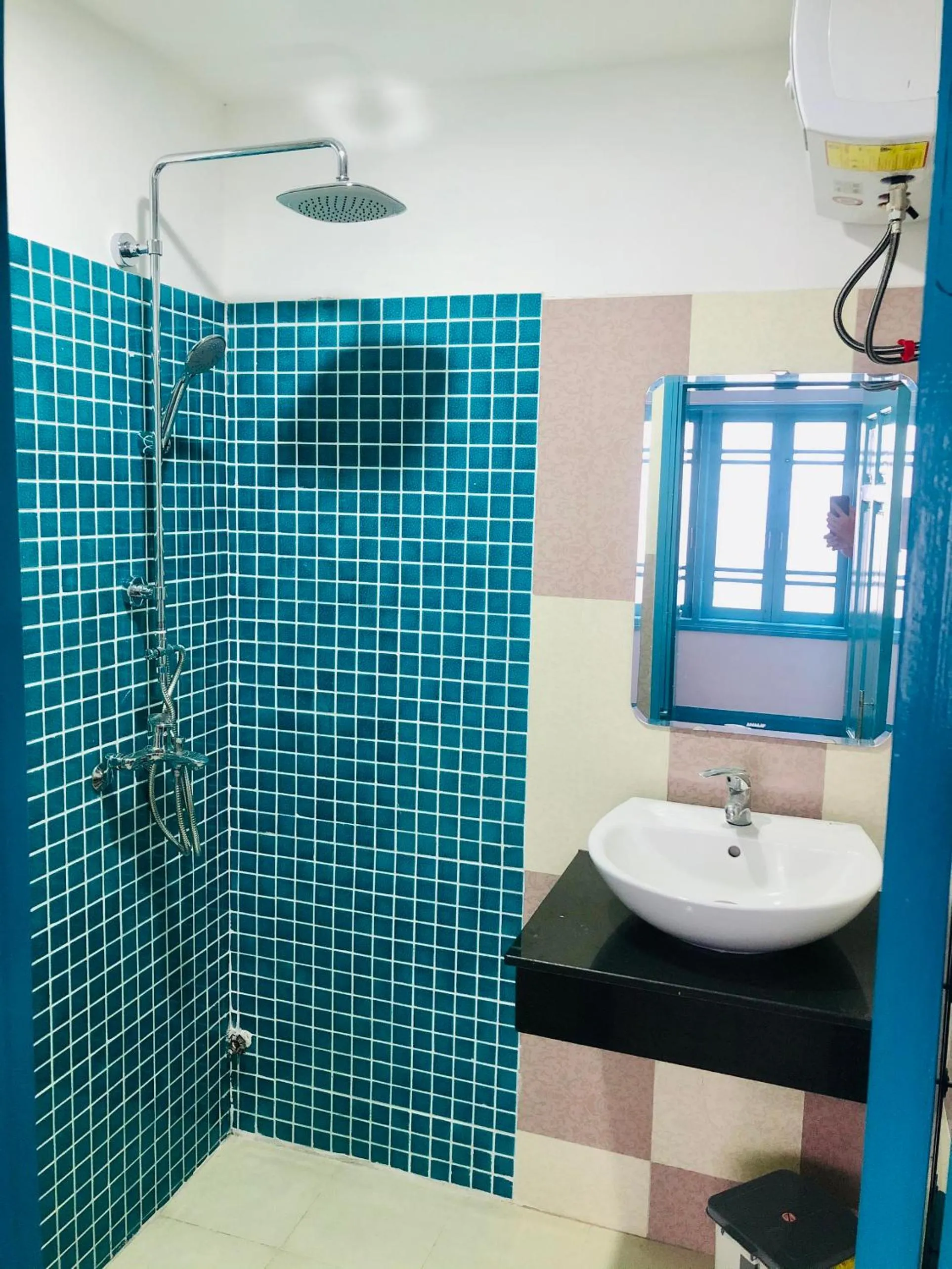 Shower in An's Family Homestay Hoi An - 5mins walk to Hoi An Ancient Town