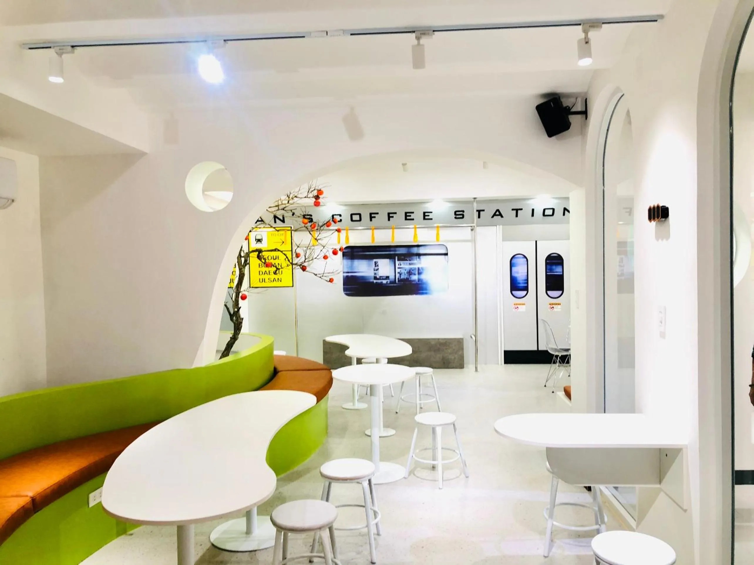 Restaurant/places to eat in An's Family Homestay Hoi An - 5mins walk to Hoi An Ancient Town