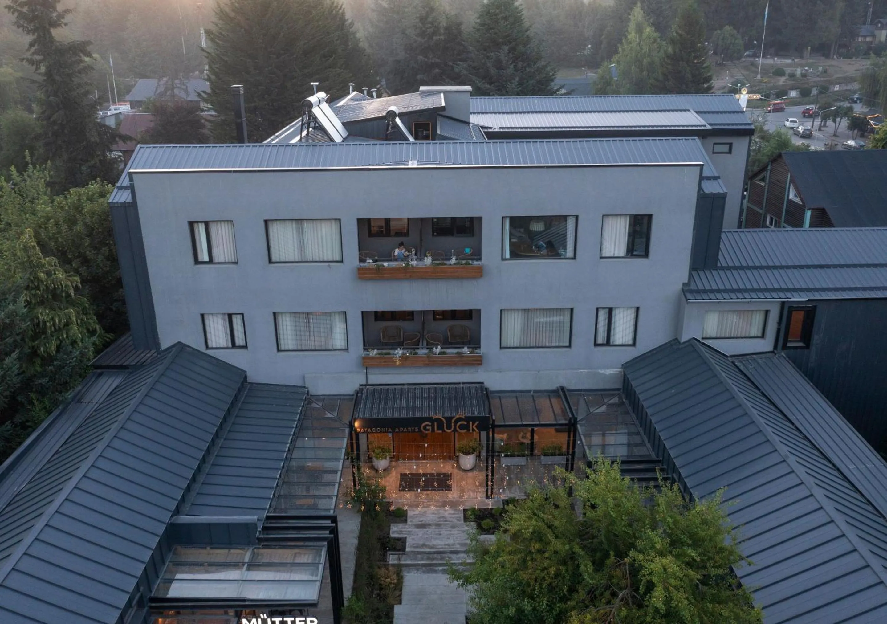 Property building in Gluck Patagonia Aparts