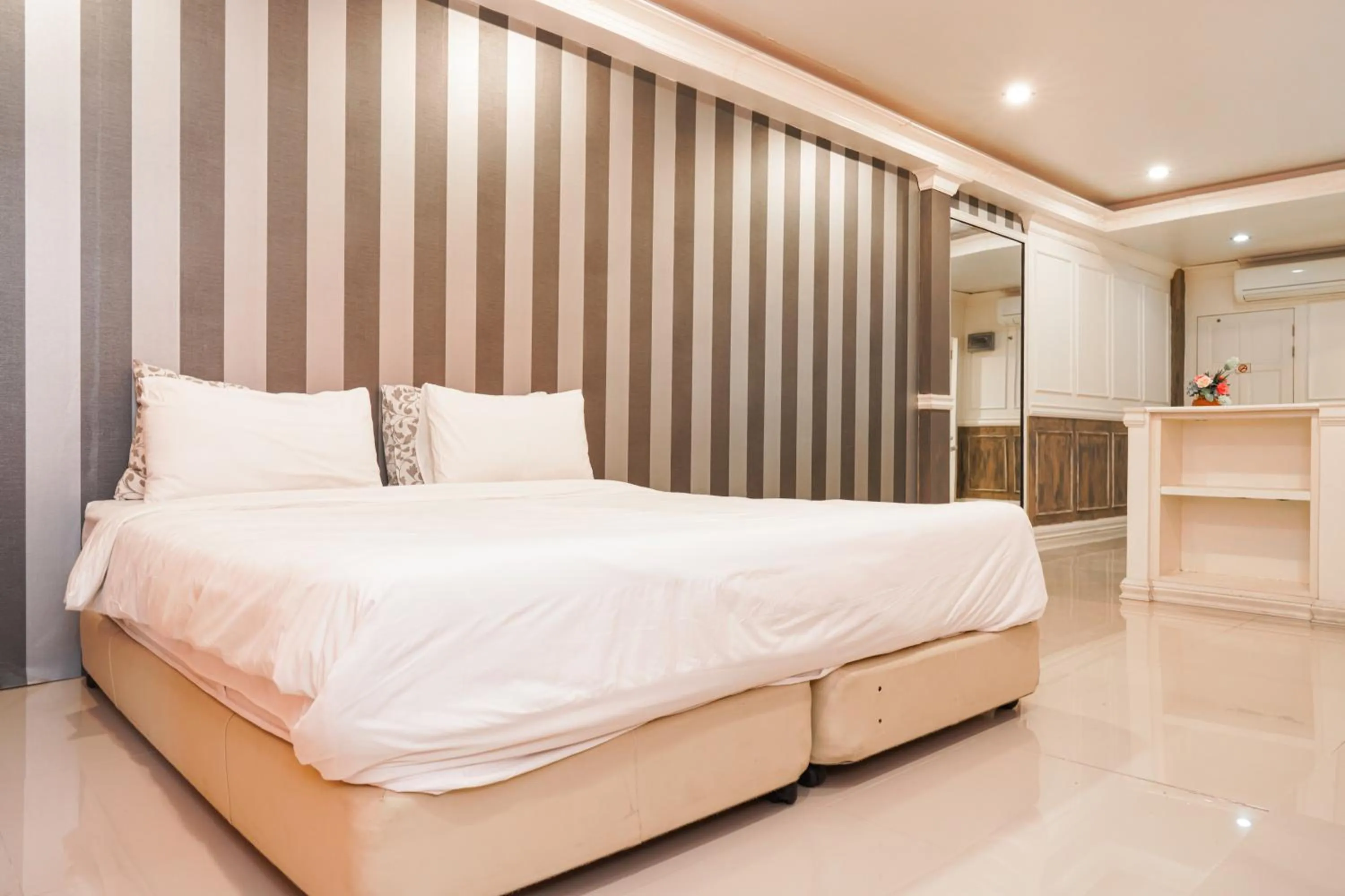 Bed in Guesthouse Phuket Airport