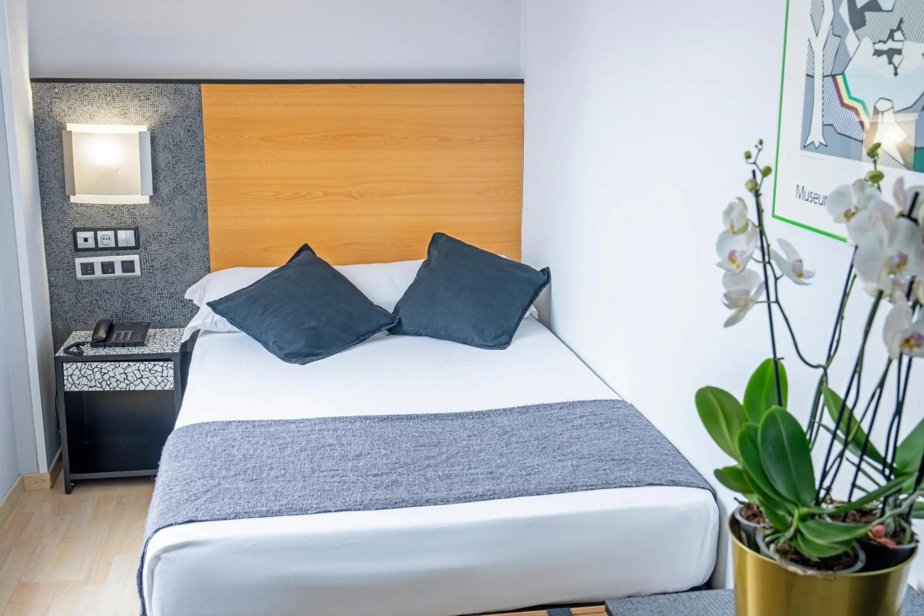 Bed in Hotel Faranda Pathos Gijón, Ascend Hotel Collection