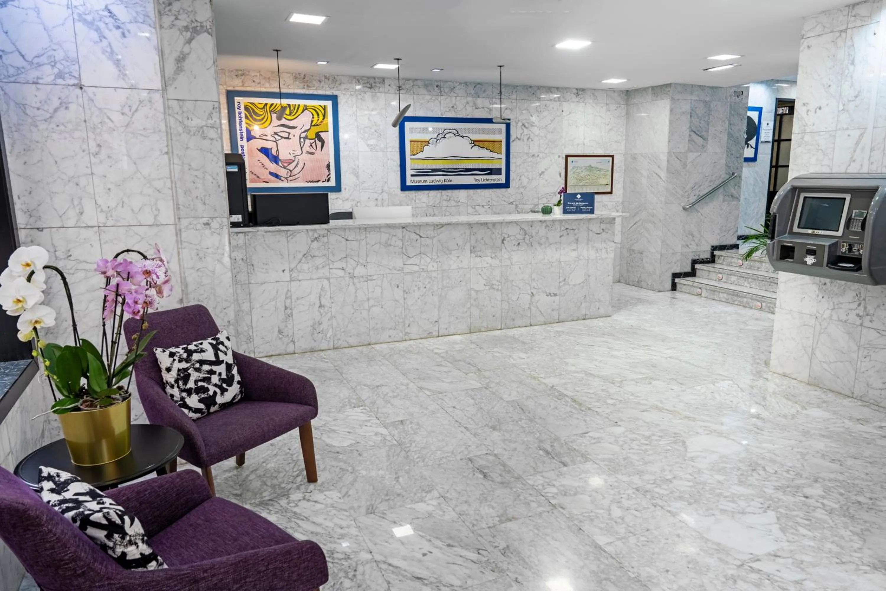 Lobby or reception in Hotel Faranda Pathos Gijón, Ascend Hotel Collection