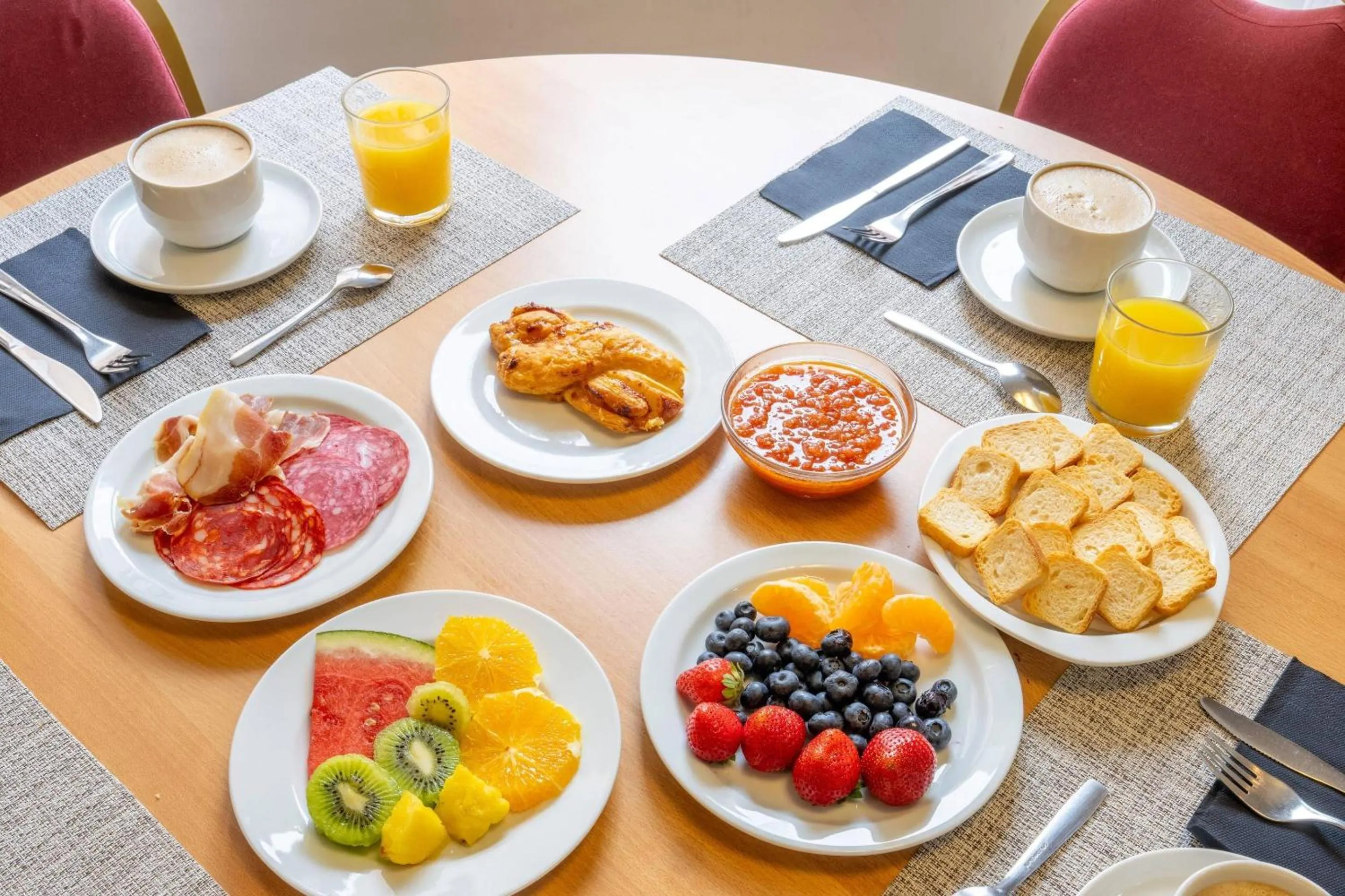 Breakfast in Hotel Faranda Pathos Gijón, Ascend Hotel Collection