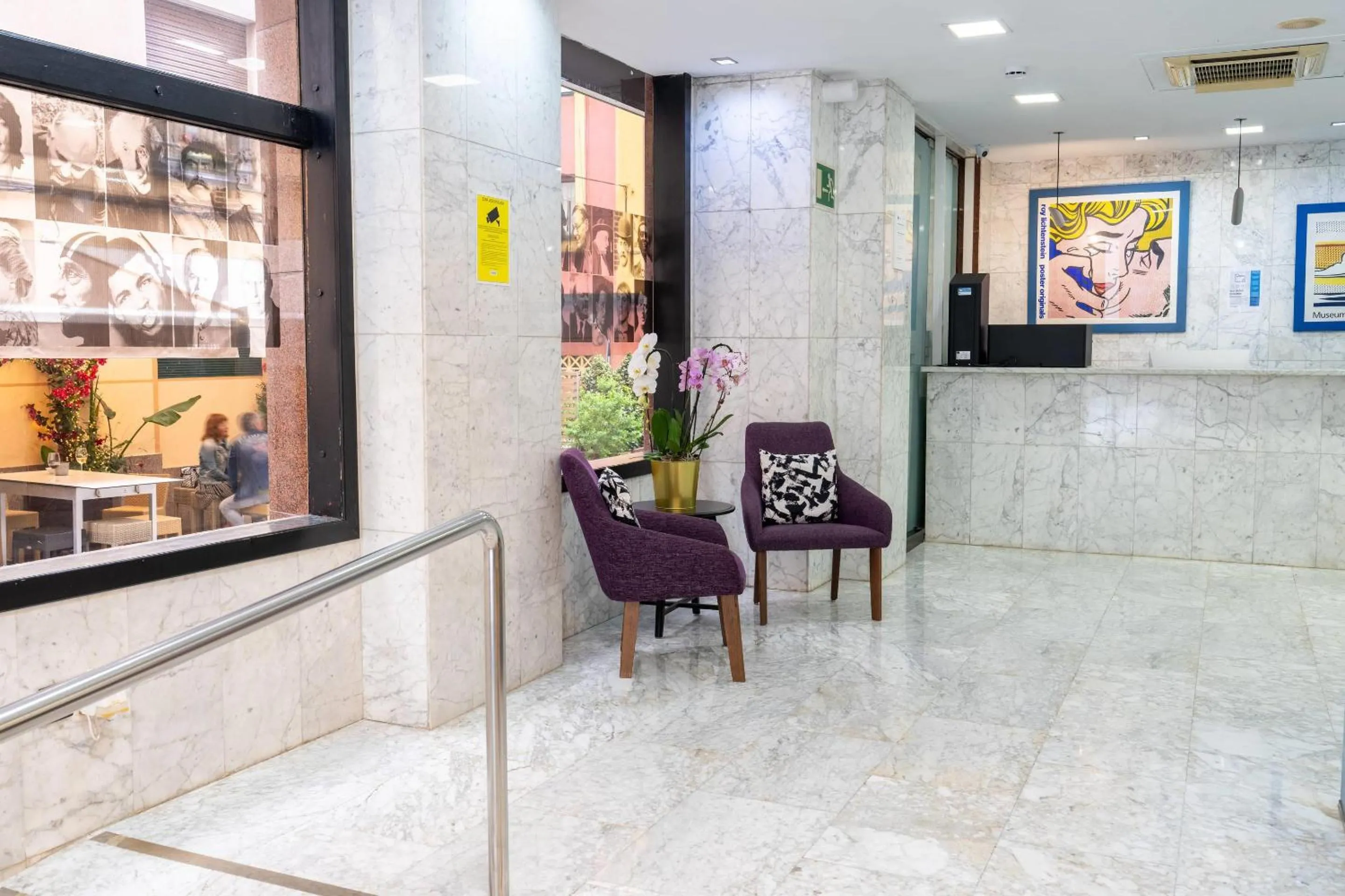Lobby or reception in Hotel Faranda Pathos Gijón, Ascend Hotel Collection